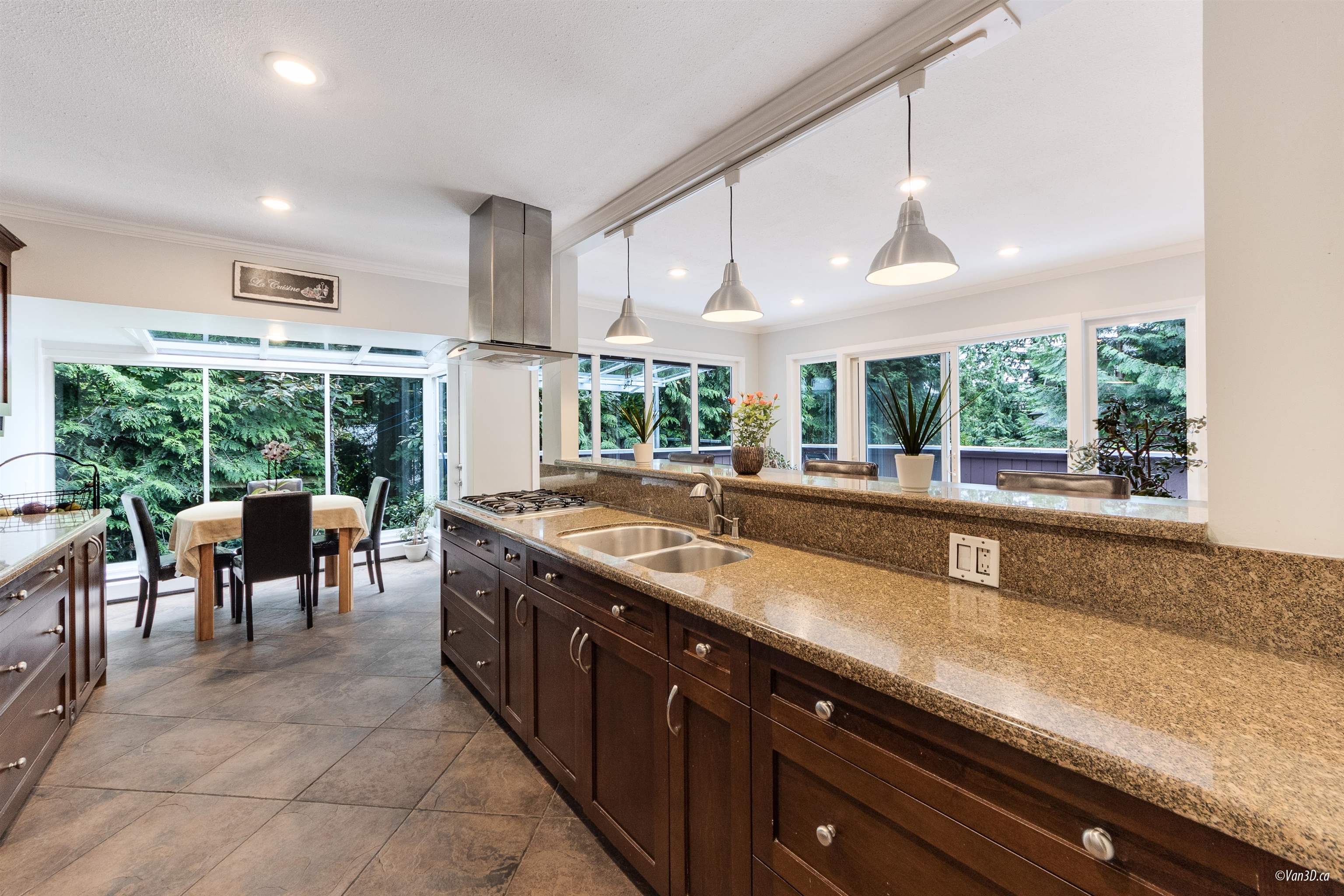 Listing image of 4540 MOUNTAIN HIGHWAY