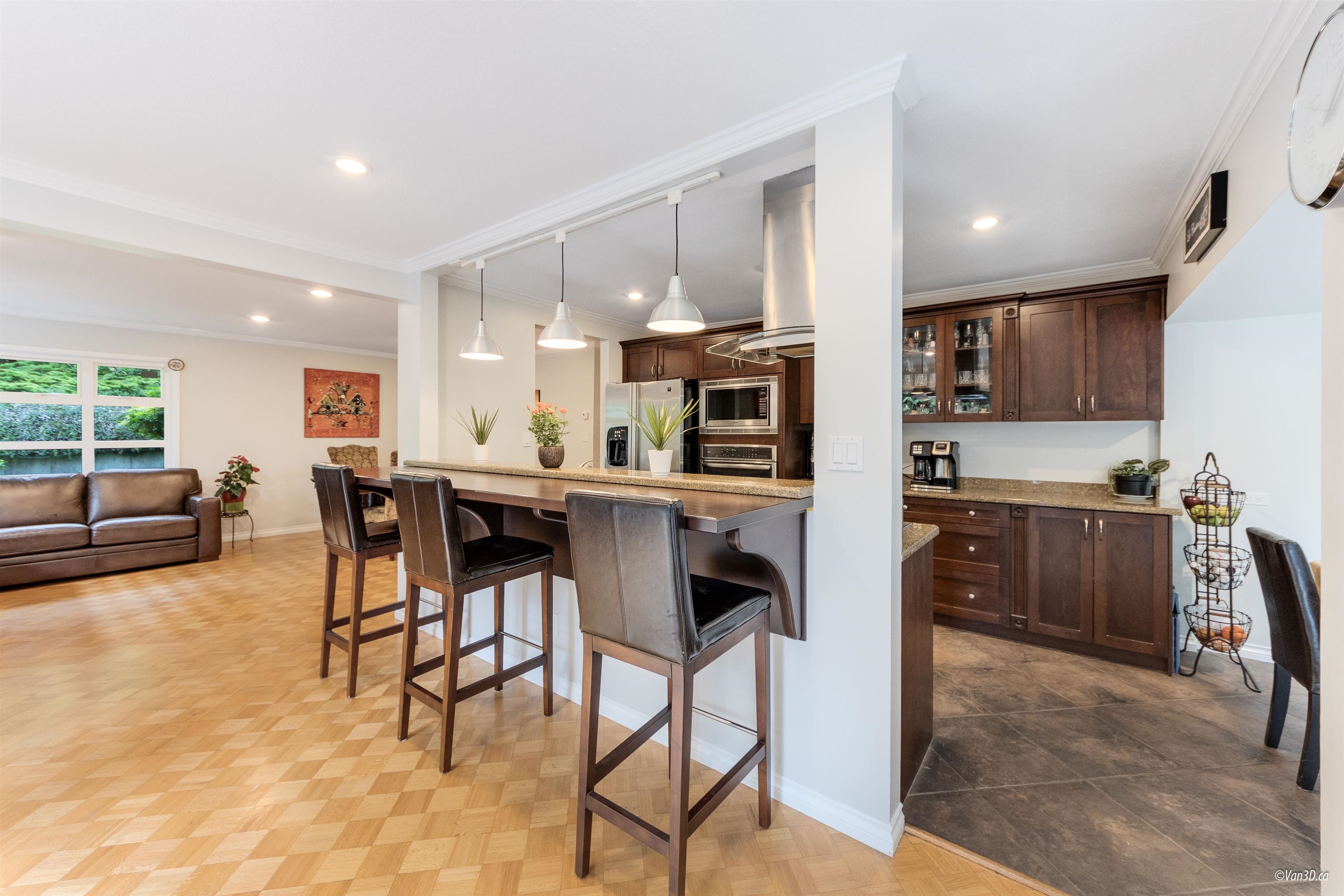 Listing image of 4540 MOUNTAIN HIGHWAY