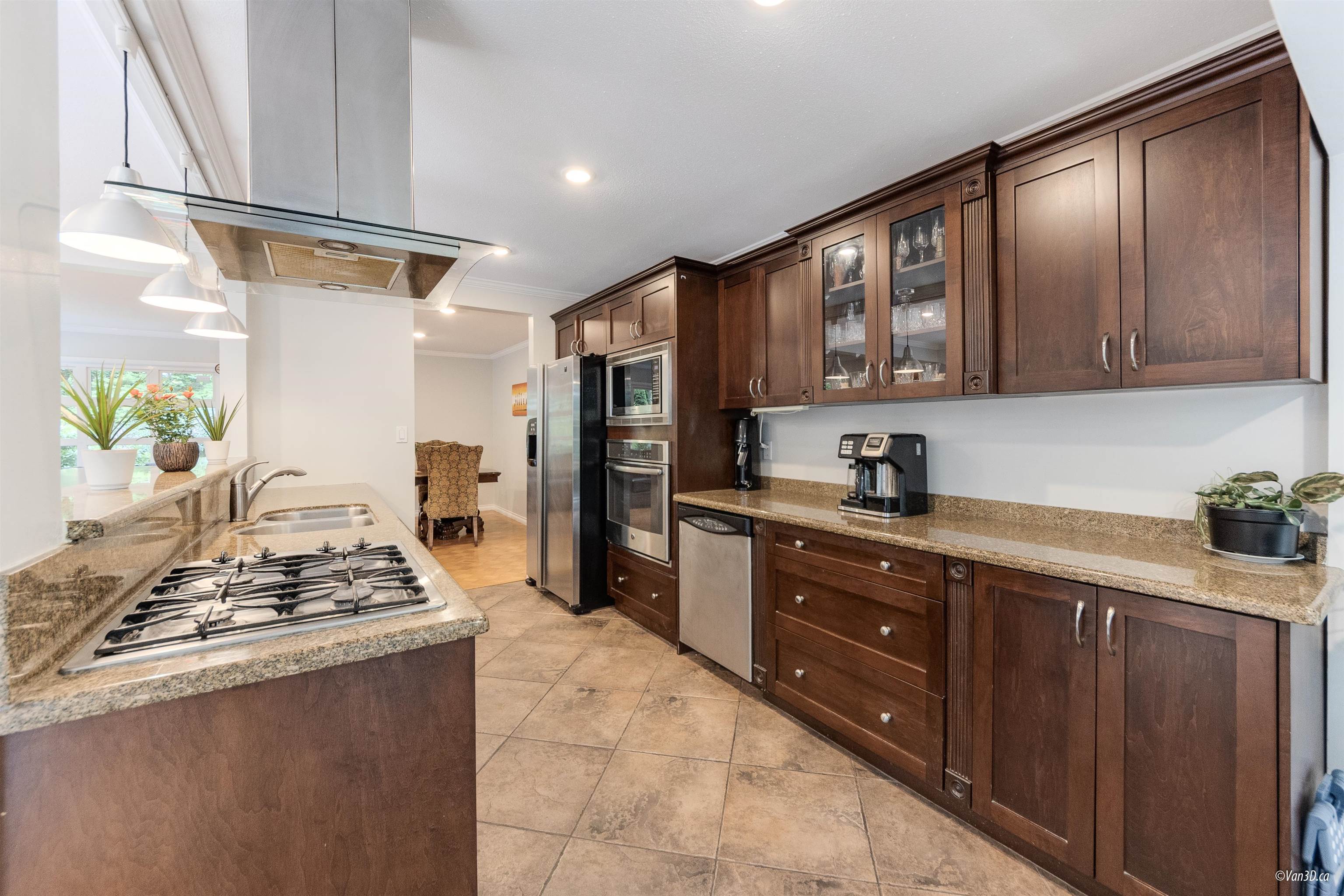Listing image of 4540 MOUNTAIN HIGHWAY