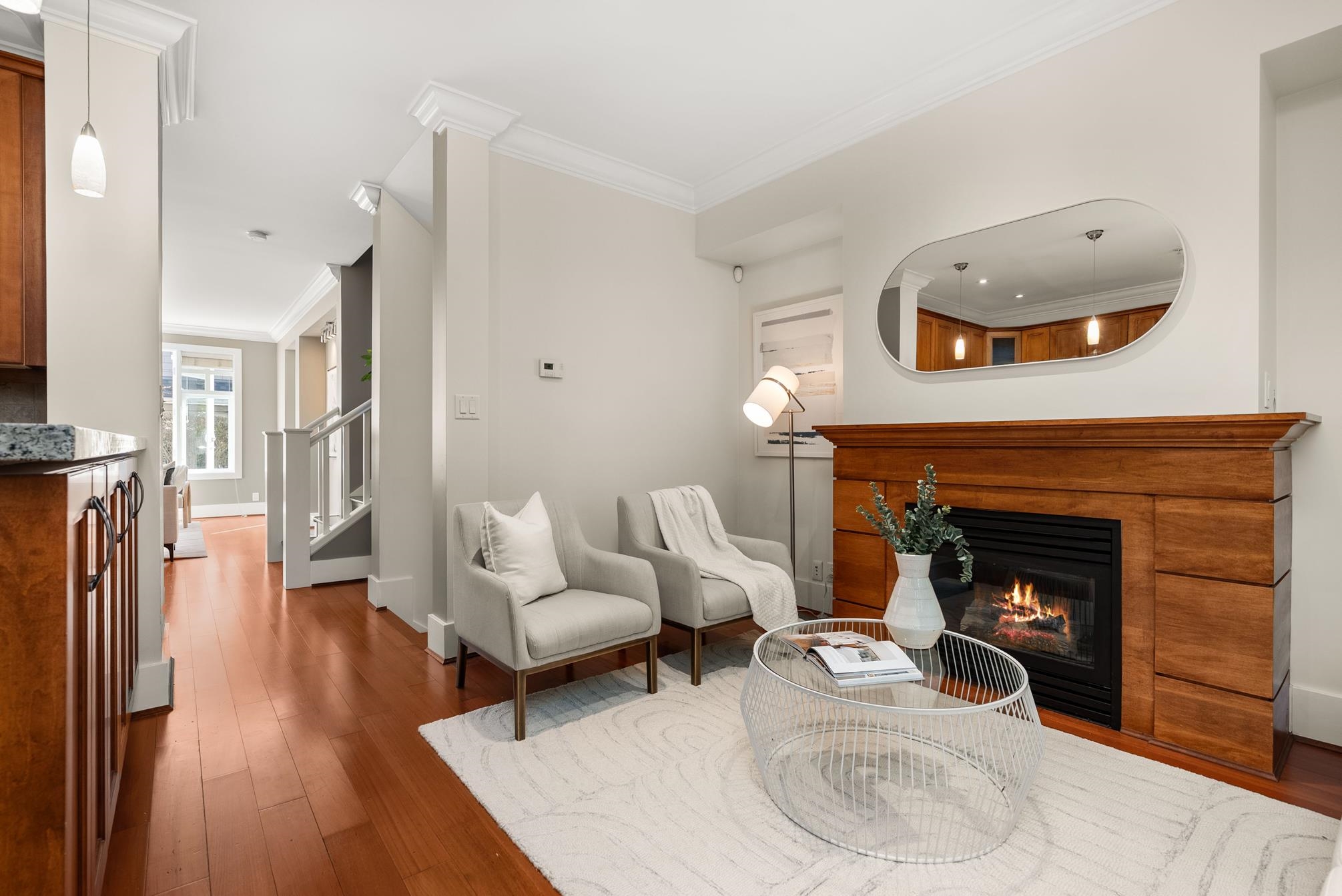 Listing image of 2119 GORDON AVENUE