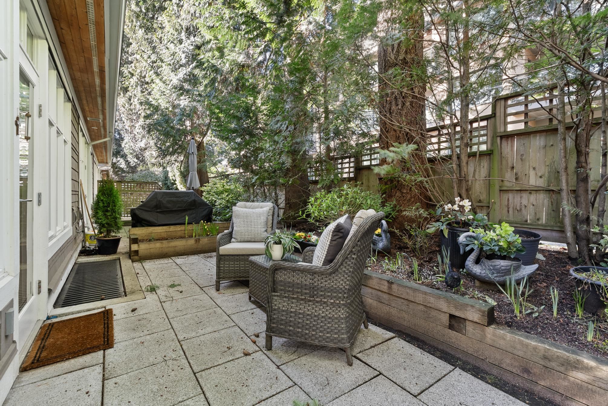 Listing image of 2119 GORDON AVENUE