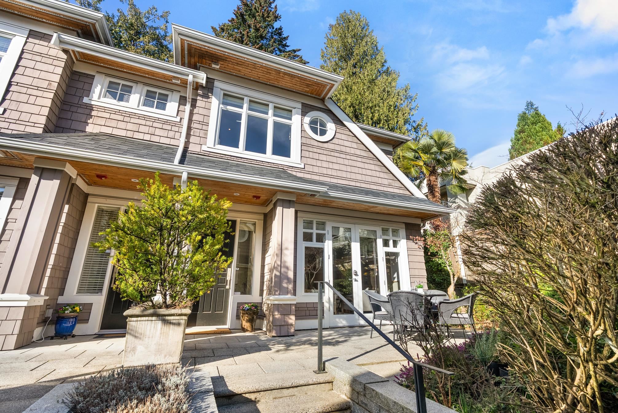 Listing image of 2119 GORDON AVENUE