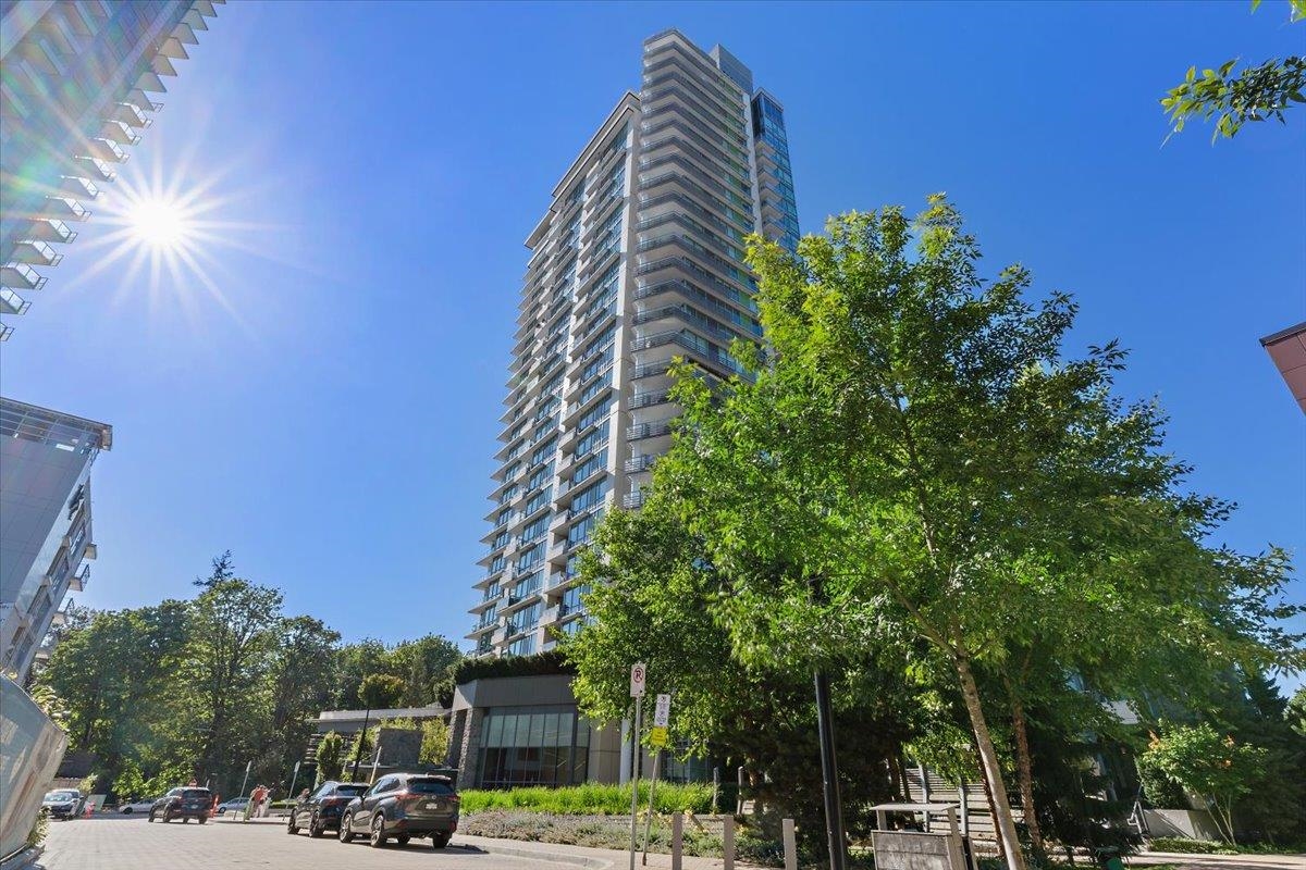 Listing image of 419 680 SEYLYNN CRESCENT