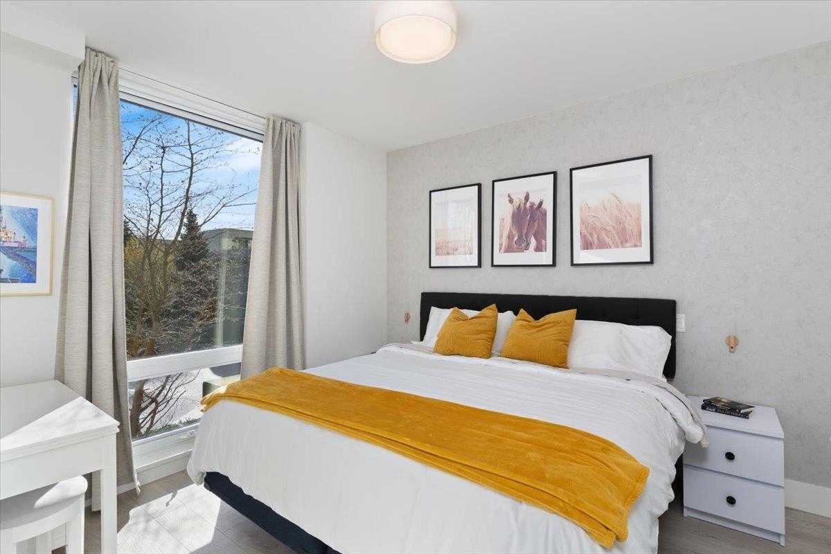 Listing image of 419 680 SEYLYNN CRESCENT