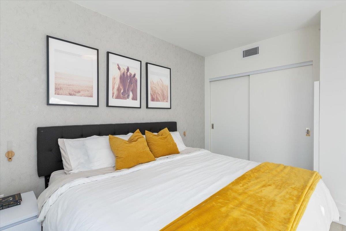Listing image of 419 680 SEYLYNN CRESCENT