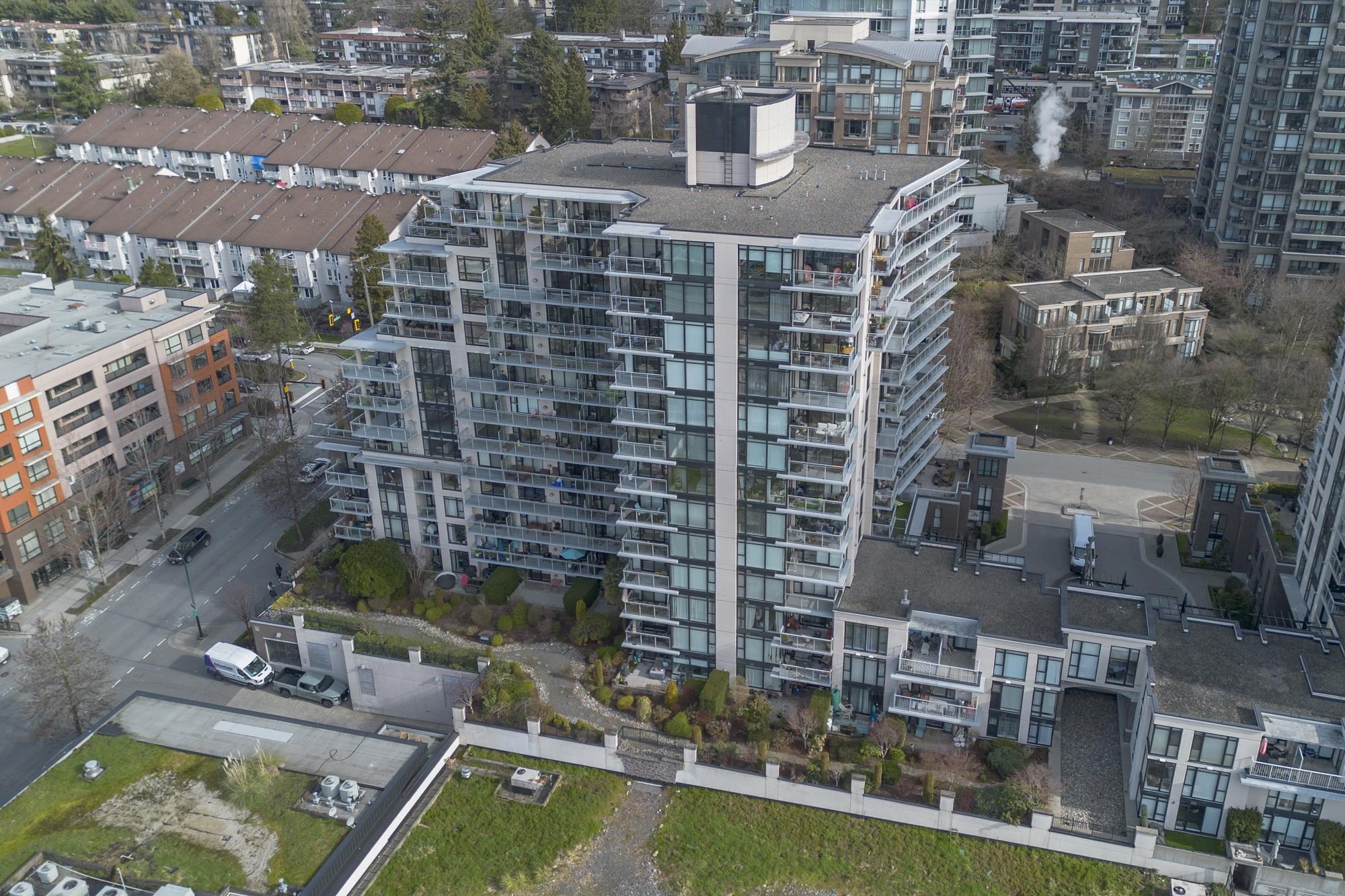 Listing image of 714 175 W 1ST STREET