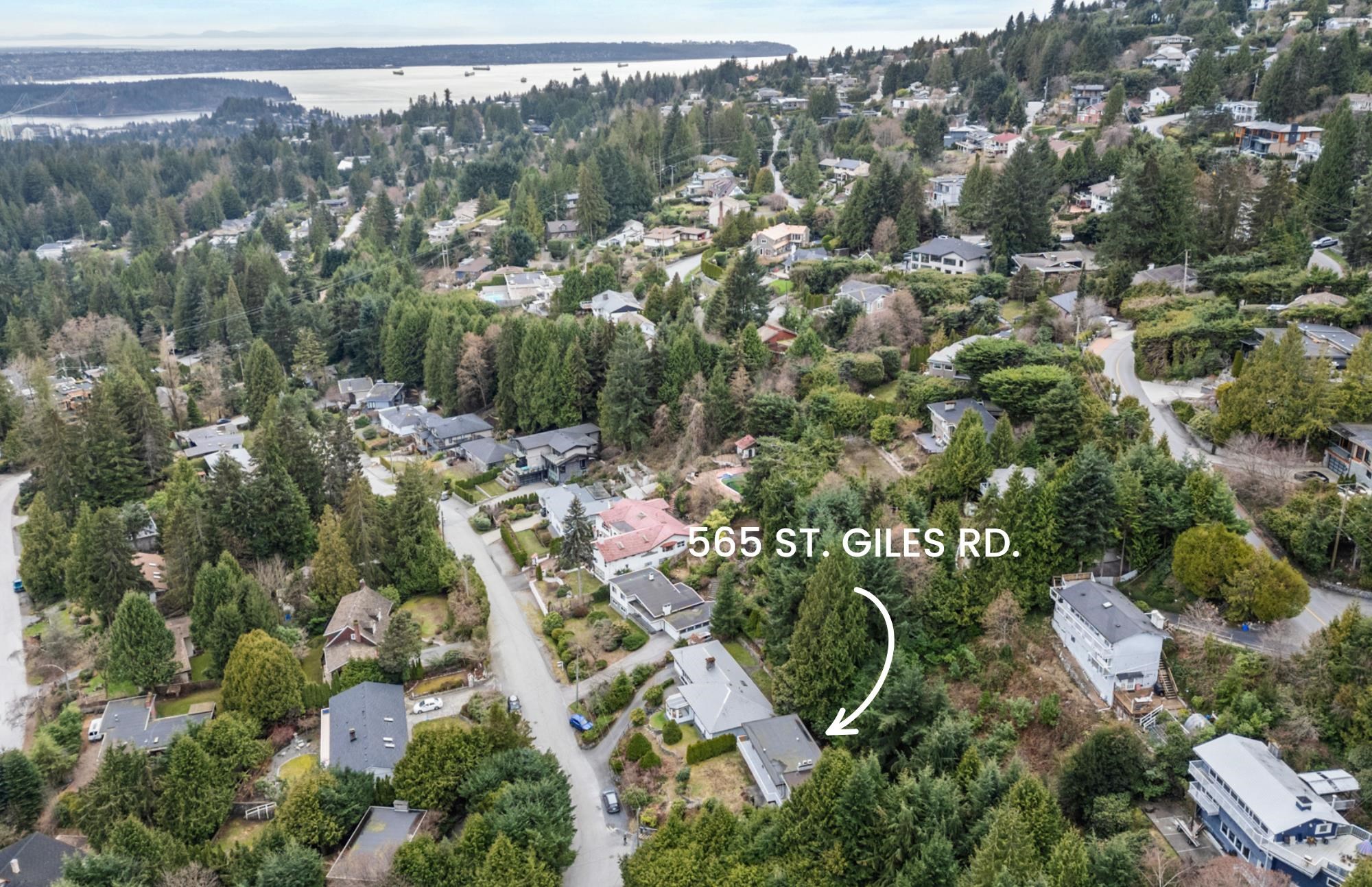 Listing image of 565 ST. GILES ROAD