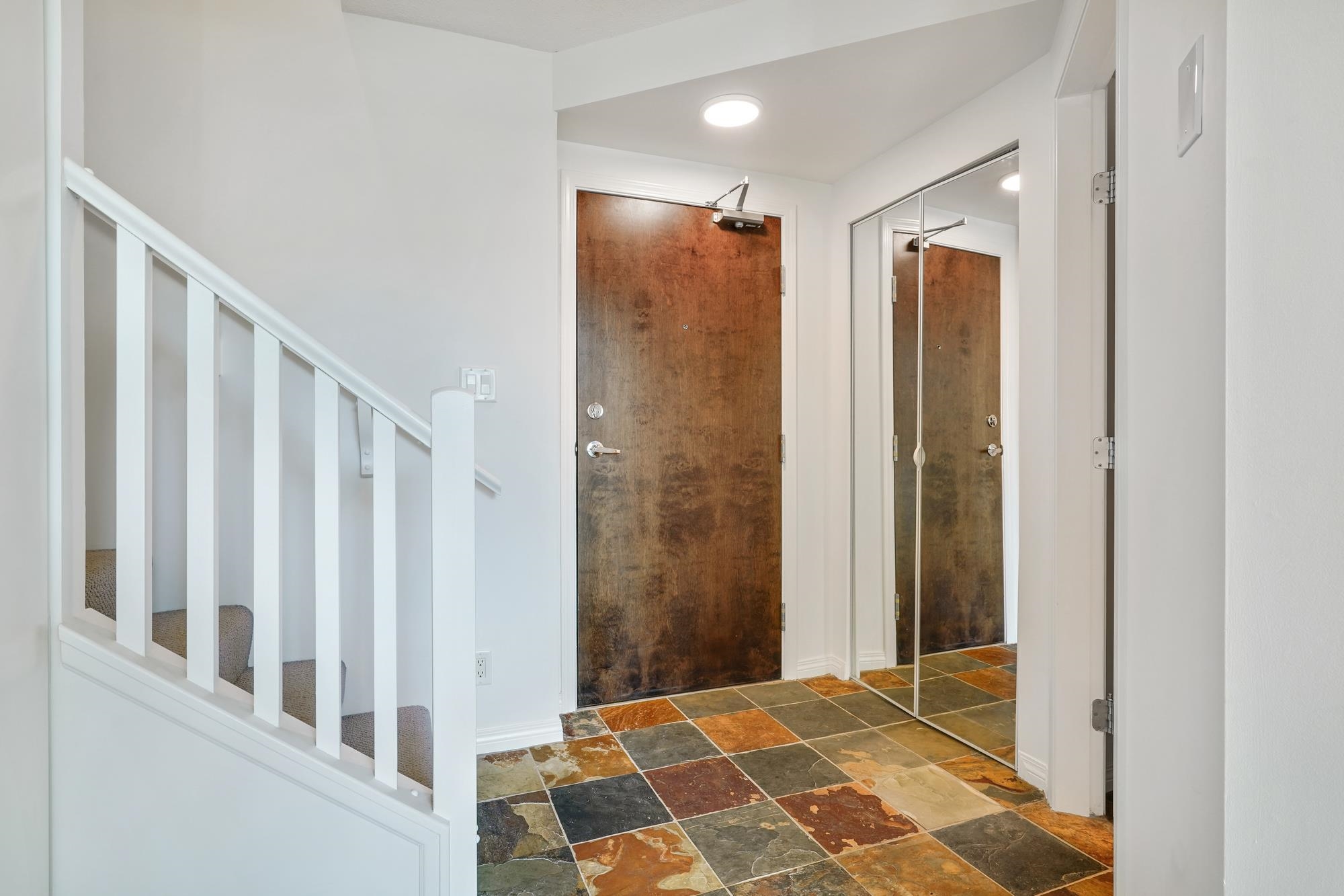 Listing image of TH1 168 E ESPLANADE AVENUE