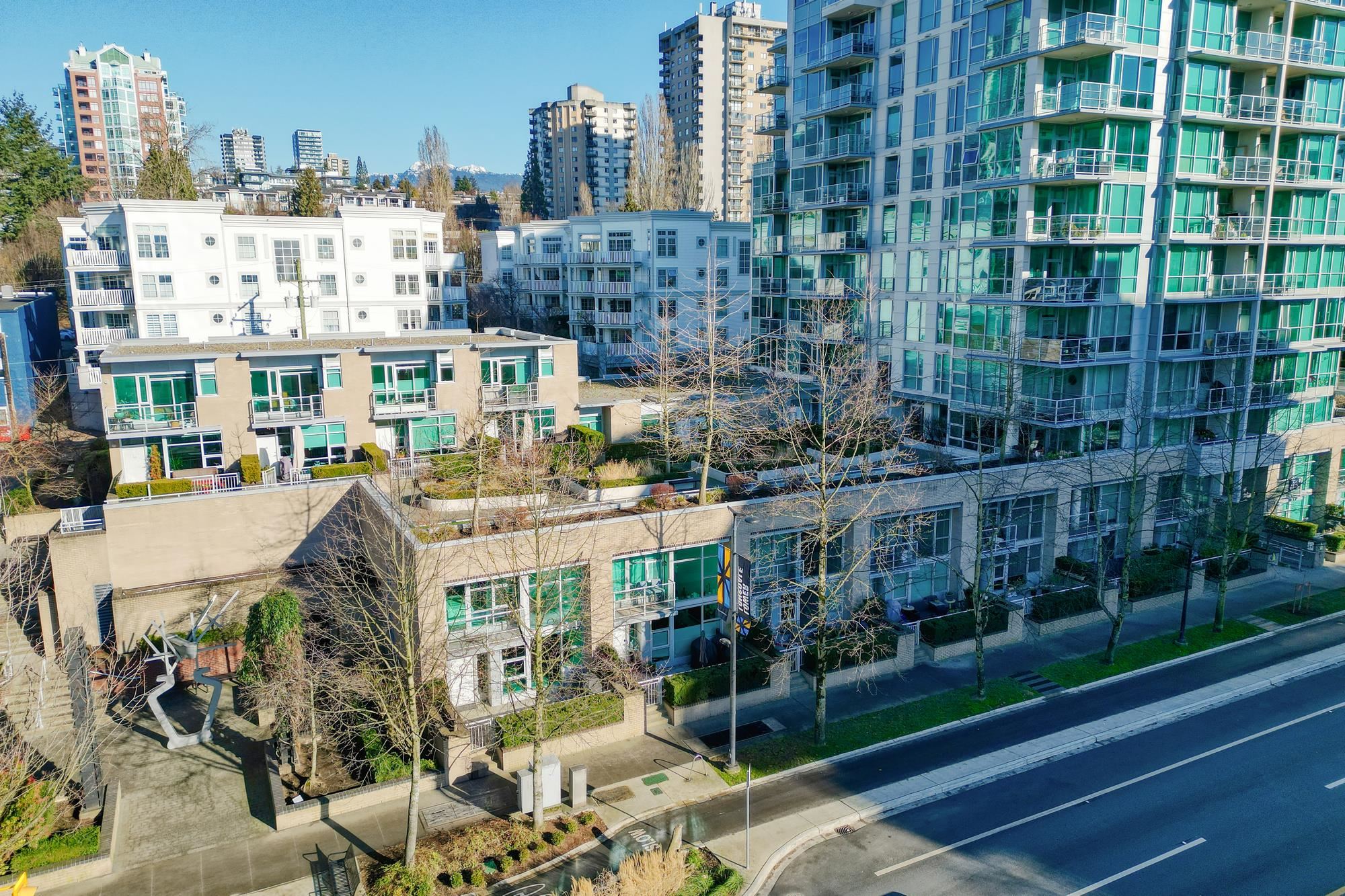 Listing image of TH1 168 E ESPLANADE AVENUE