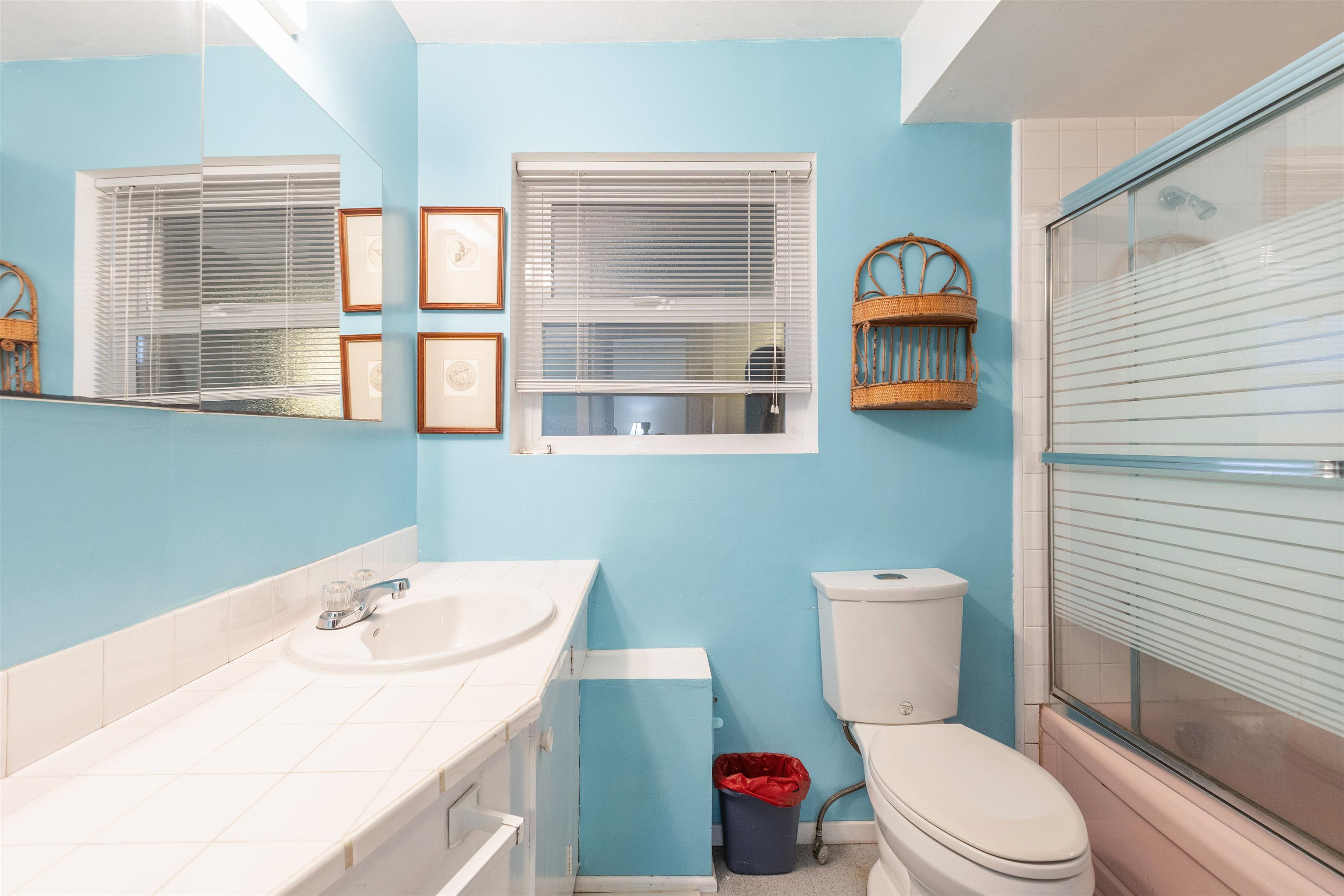 Listing image of 6295 ST. GEORGES AVENUE