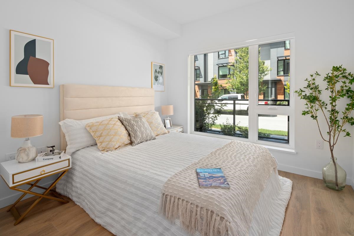 Listing image of 244 545 E 2ND STREET