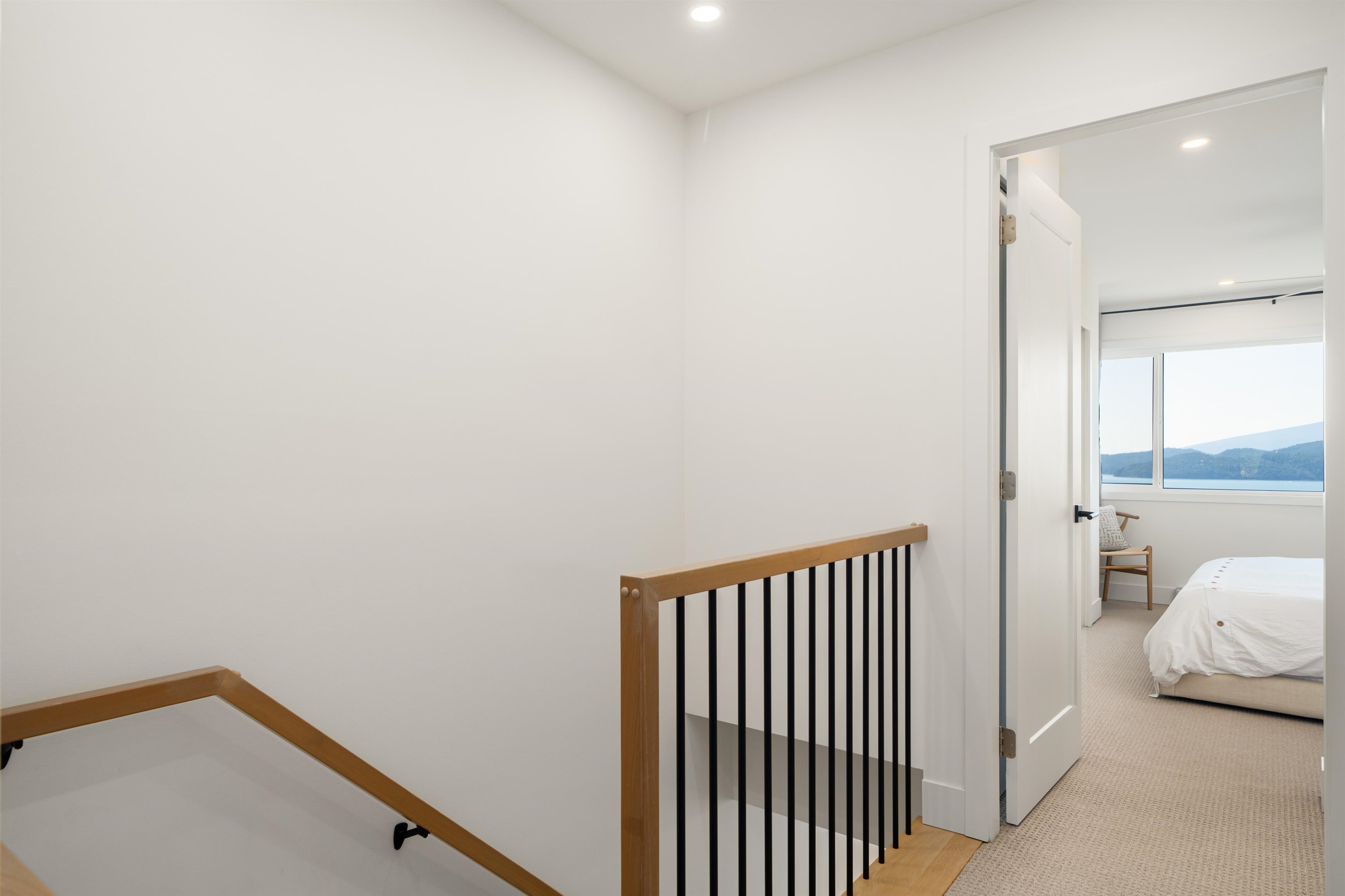 Listing image of 438 CROSSCREEK ROAD