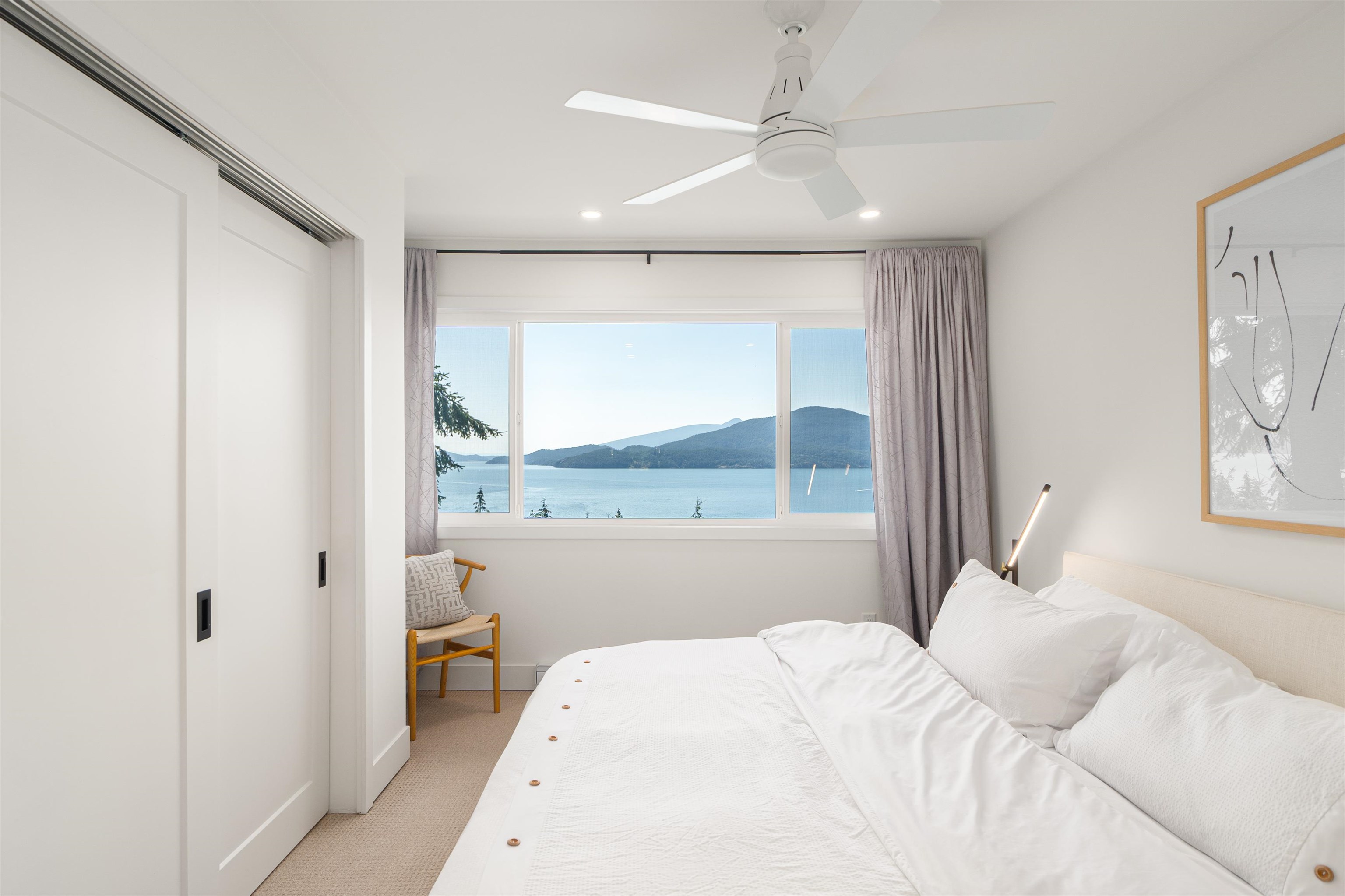 Listing image of 438 CROSSCREEK ROAD