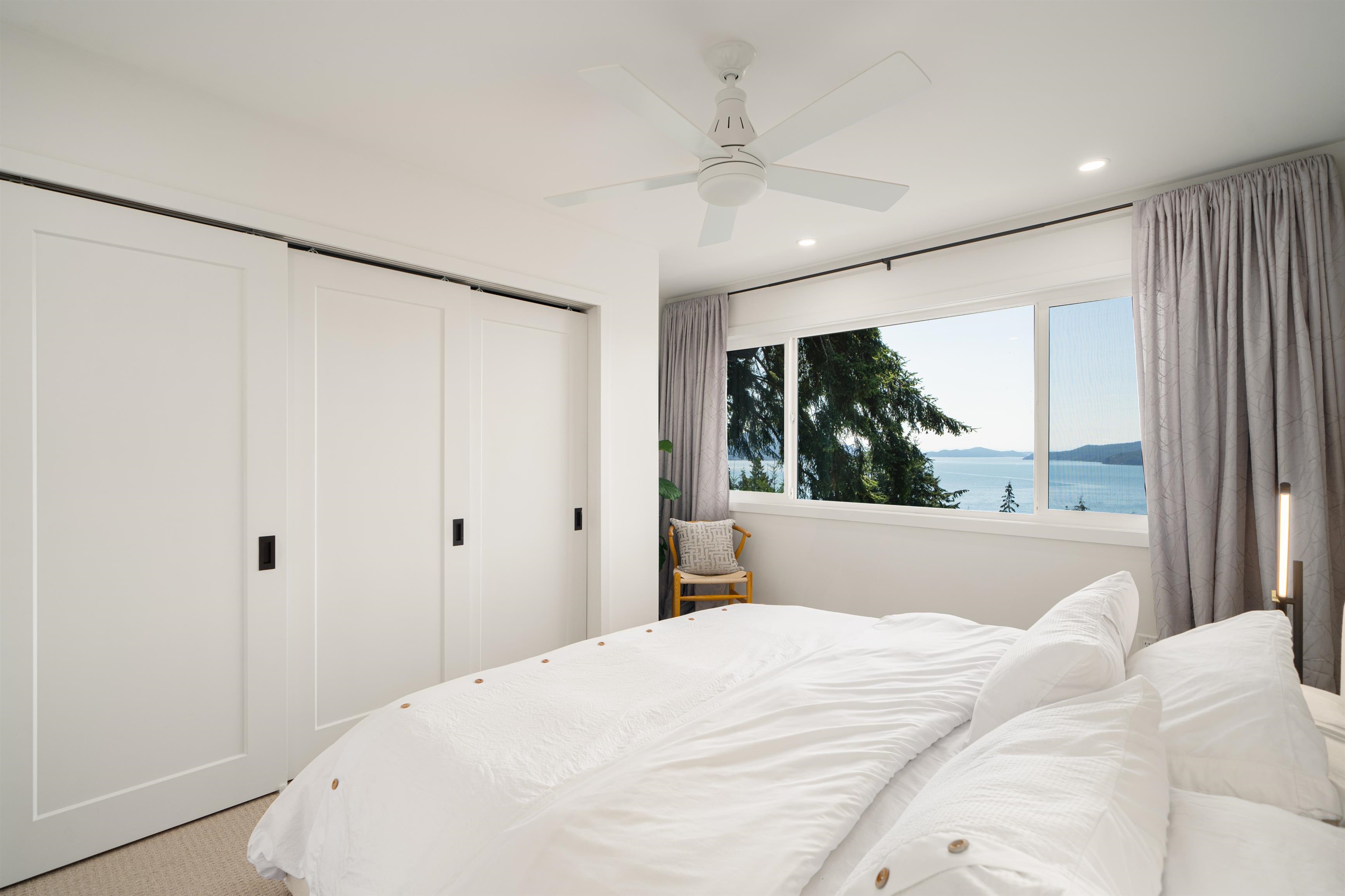 Listing image of 438 CROSSCREEK ROAD