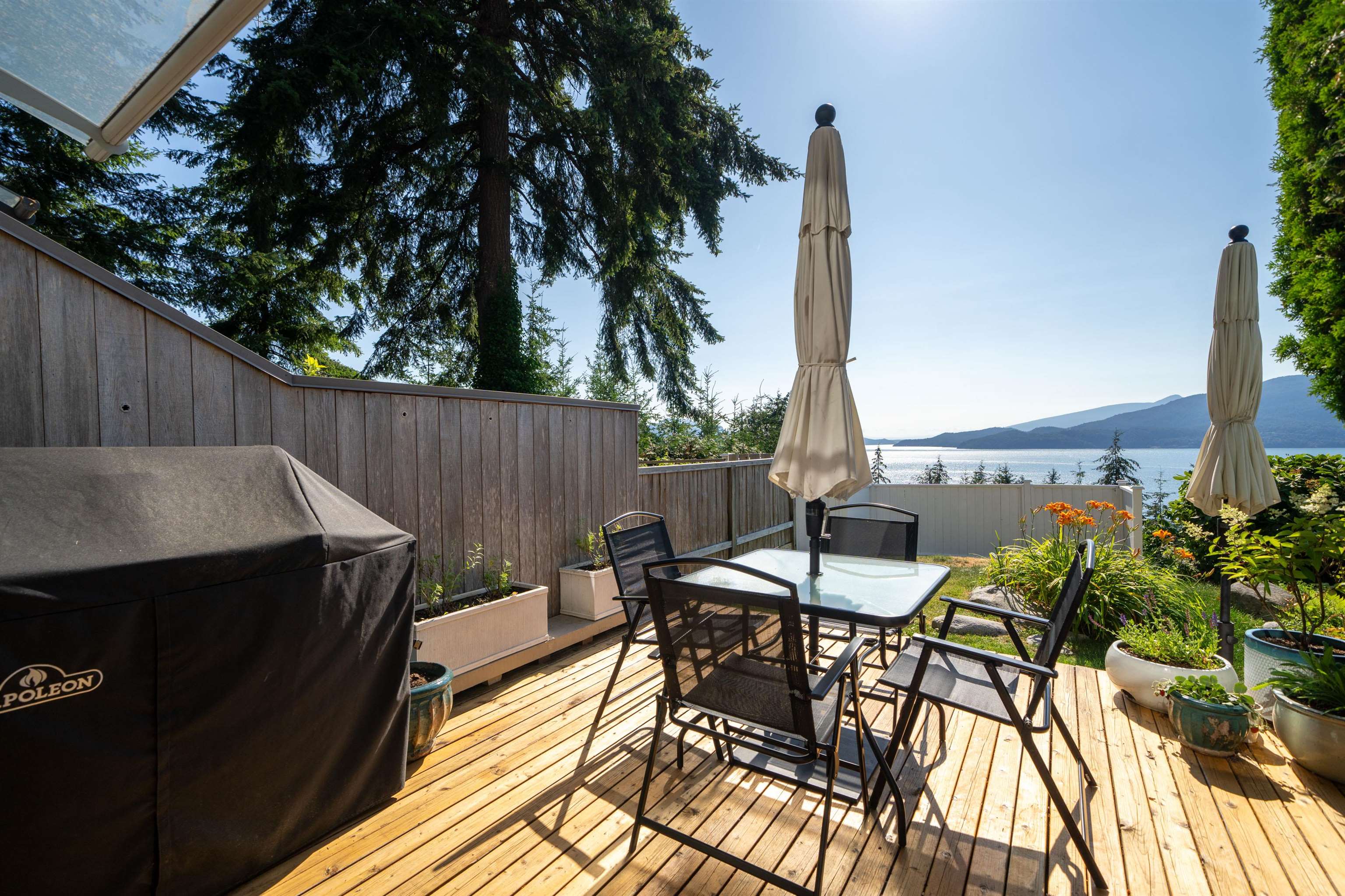 Listing image of 438 CROSSCREEK ROAD