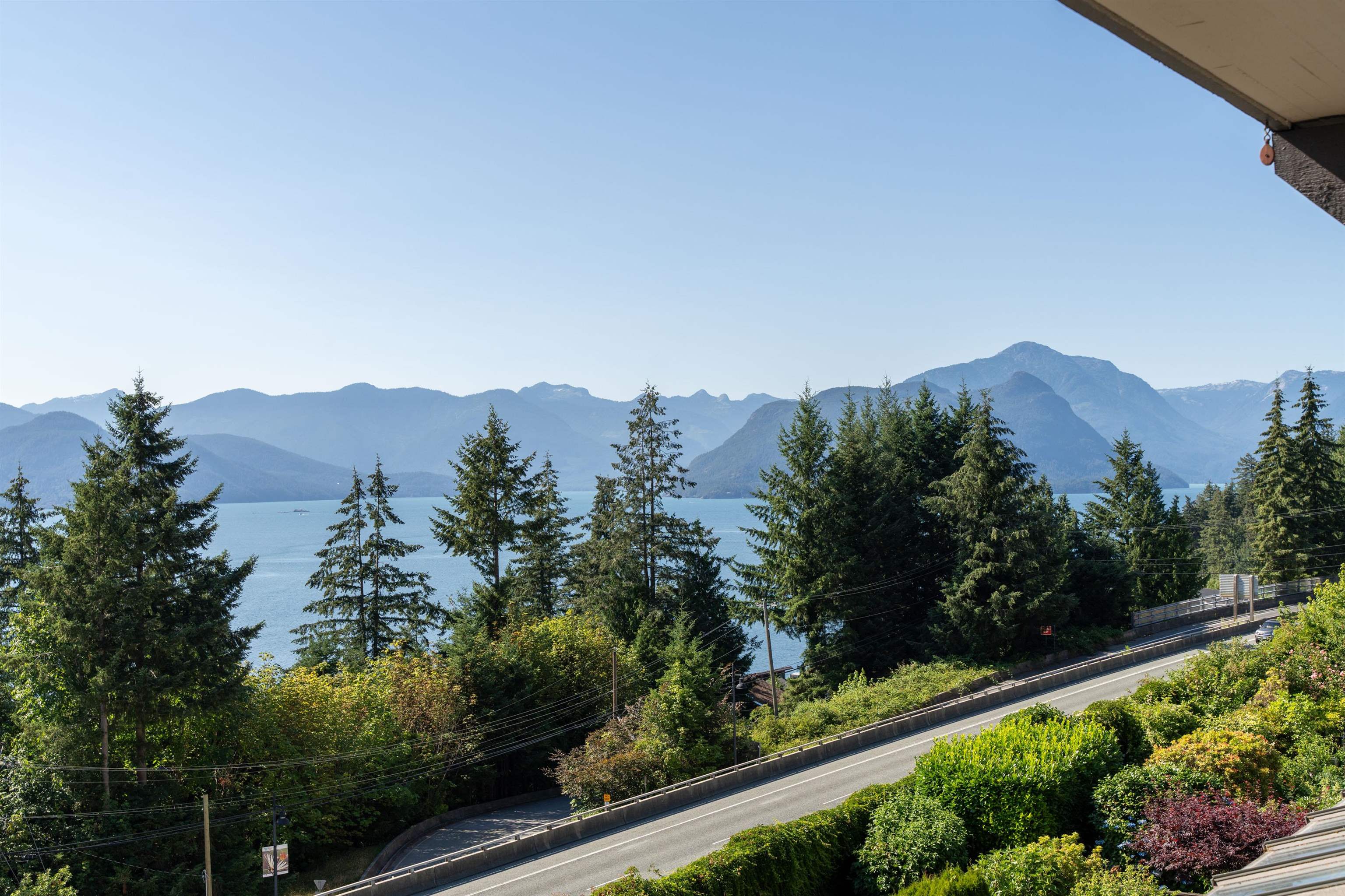 Listing image of 438 CROSSCREEK ROAD