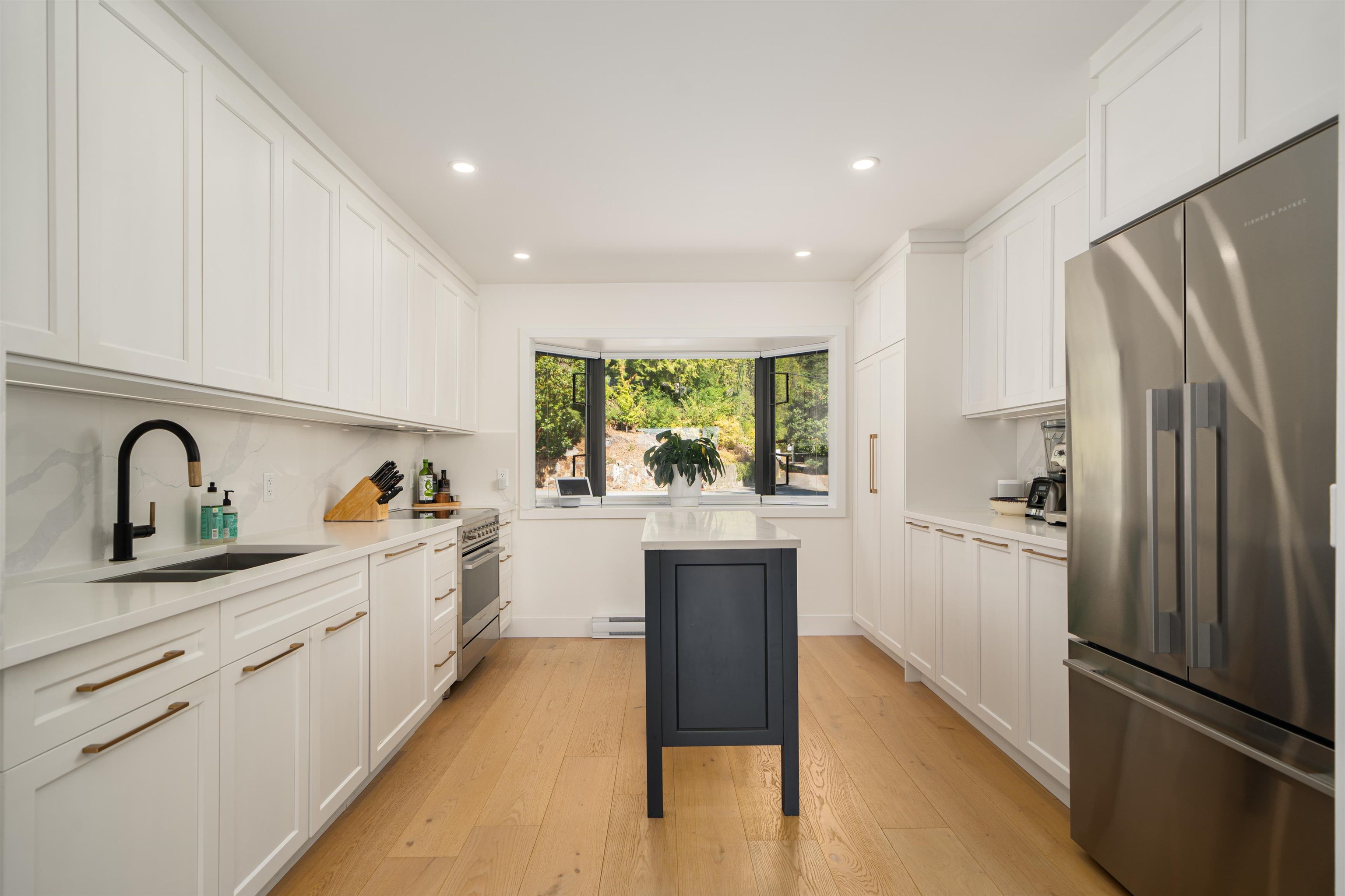 Listing image of 438 CROSSCREEK ROAD