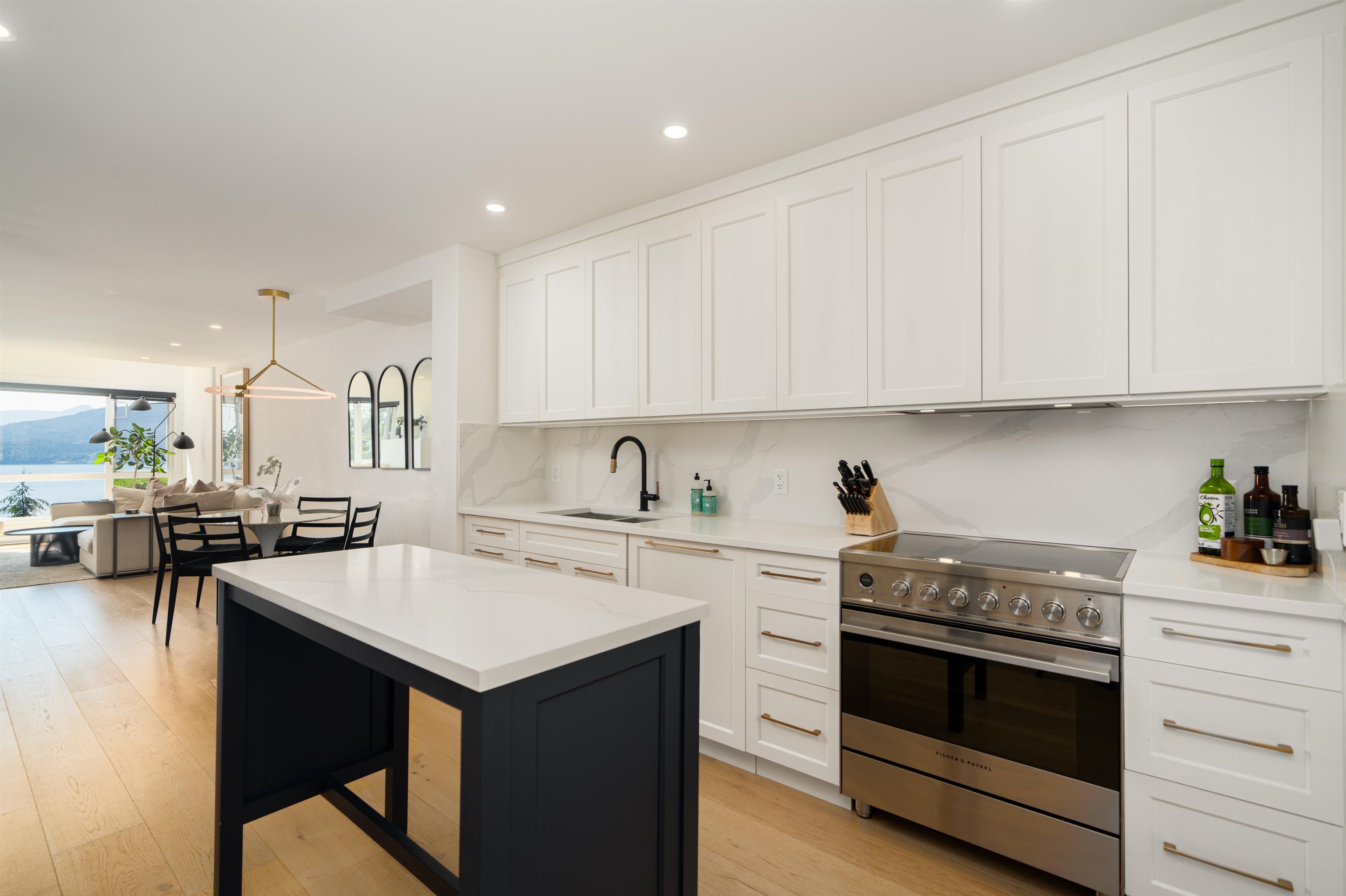 Listing image of 438 CROSSCREEK ROAD
