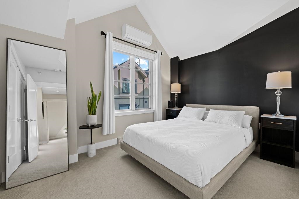Listing image of 4328 KNIGHT STREET