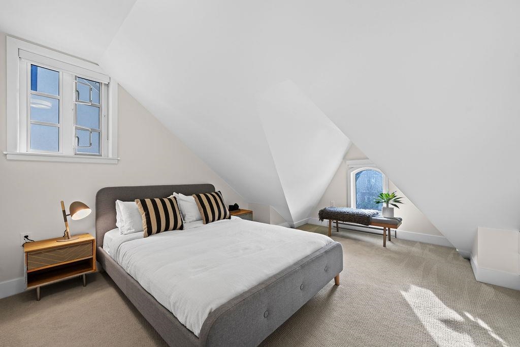 Listing image of 4328 KNIGHT STREET