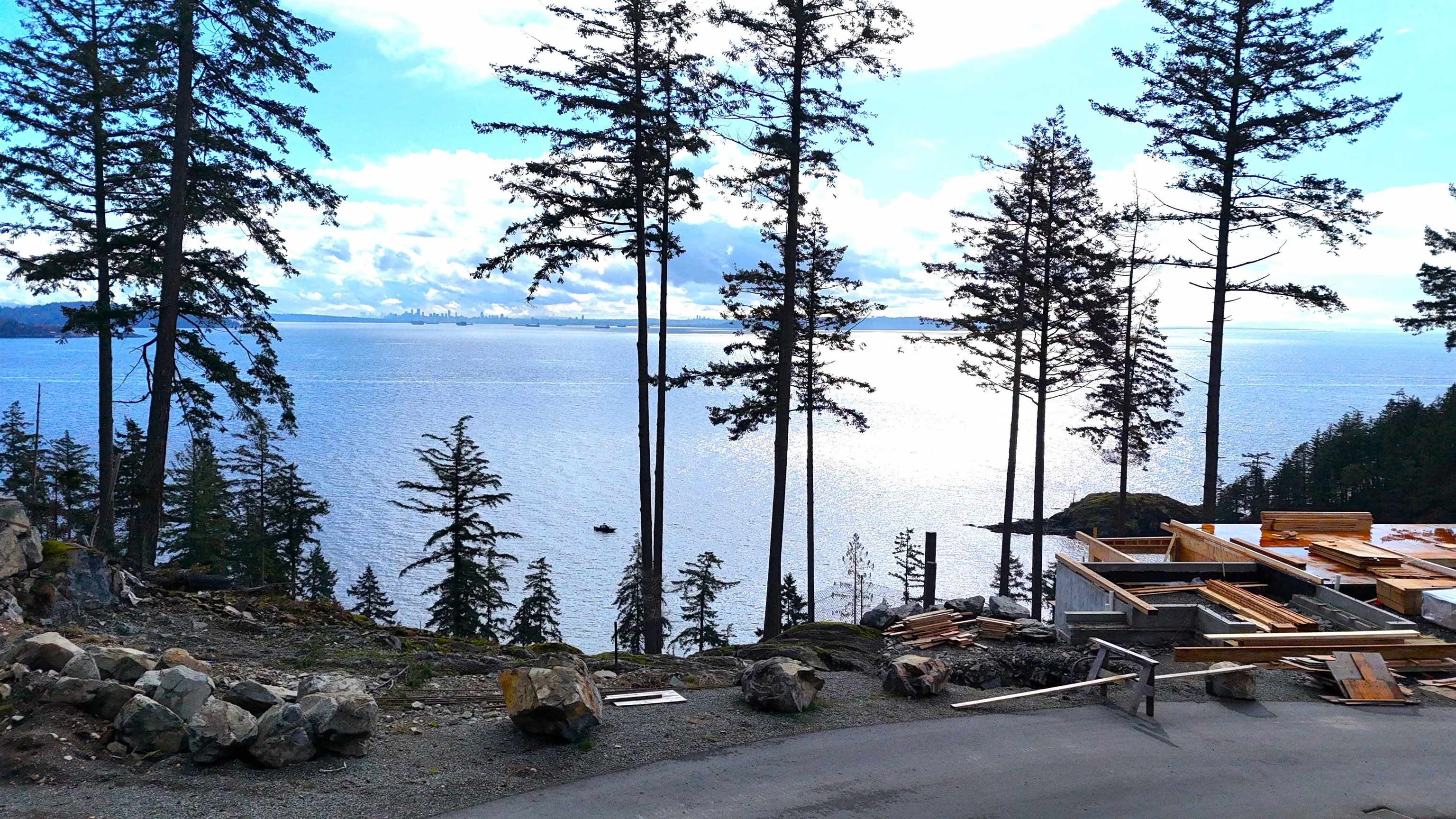 Listing image of 759 SEYMOUR BAY DRIVE
