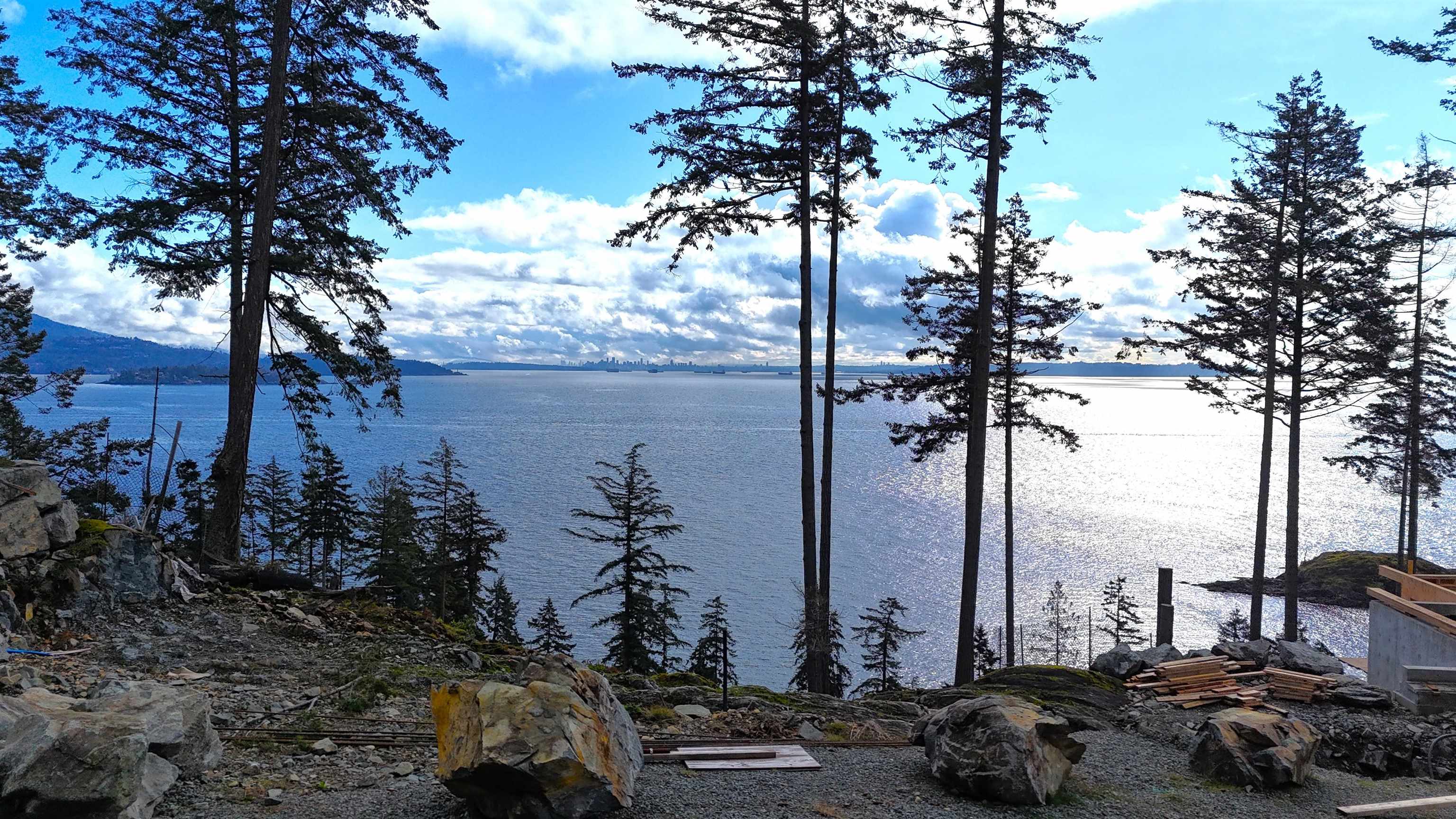 Listing image of 759 SEYMOUR BAY DRIVE