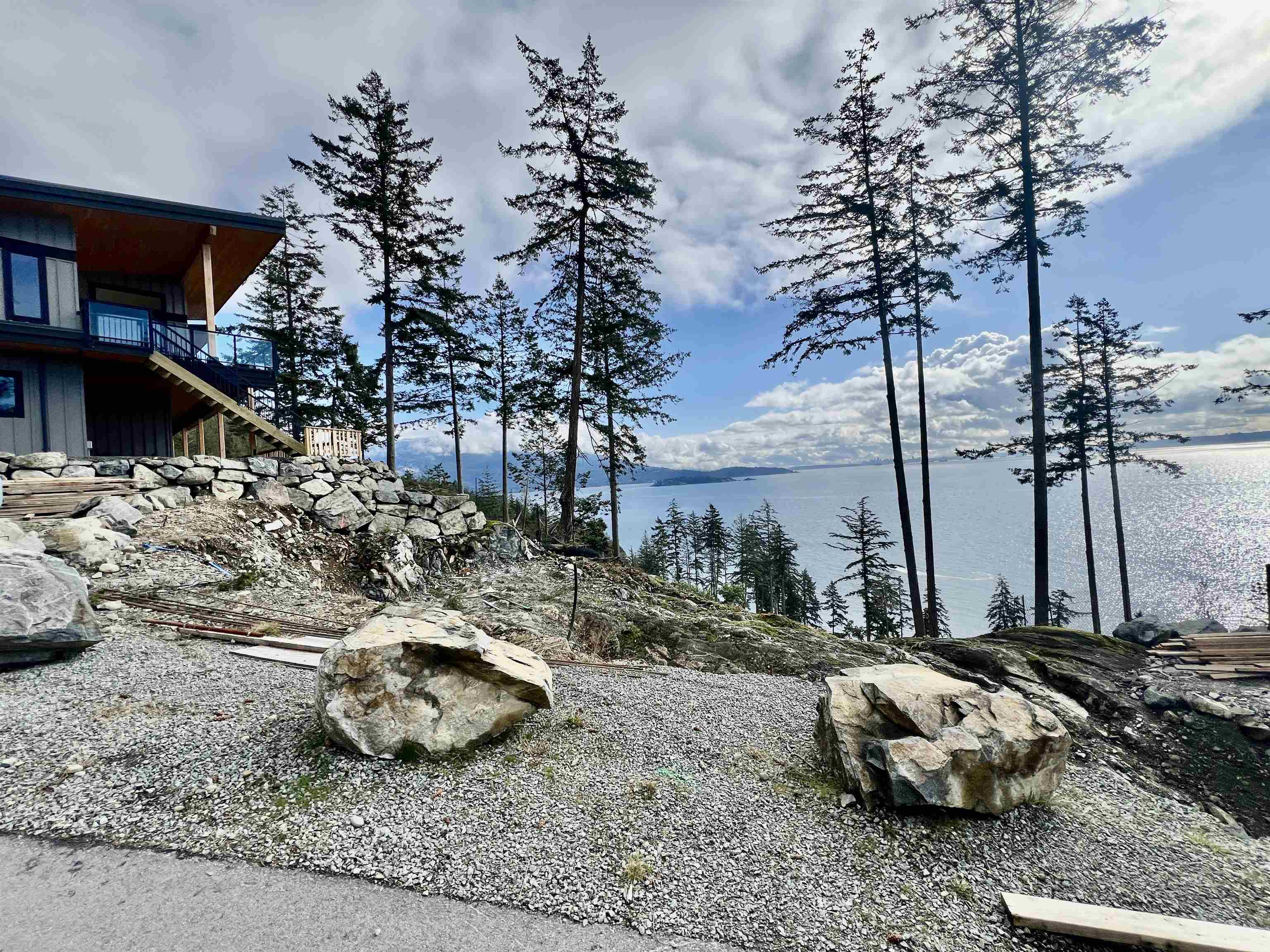 Listing image of 759 SEYMOUR BAY DRIVE