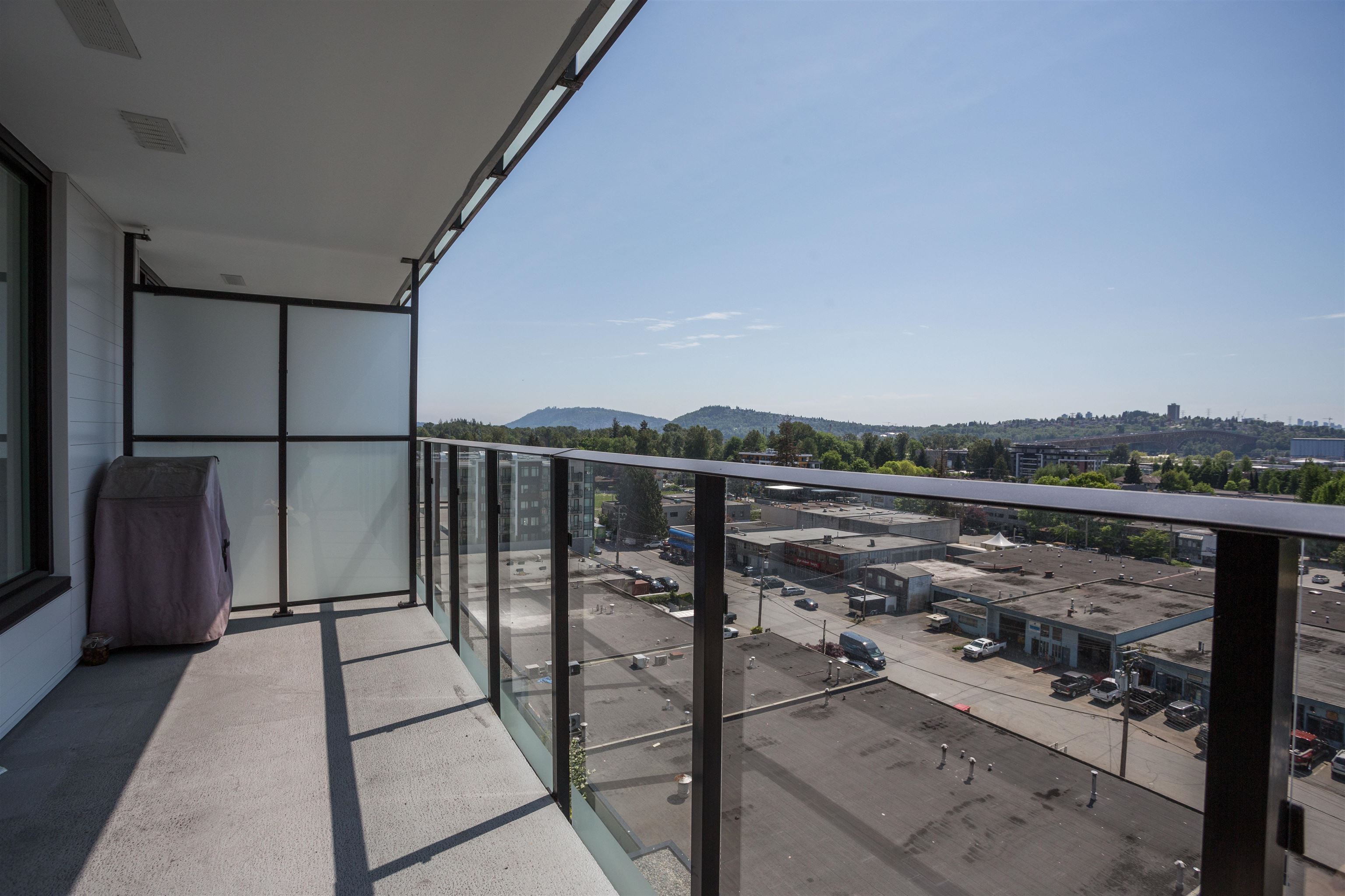 Listing image of 905 1401 HUNTER STREET
