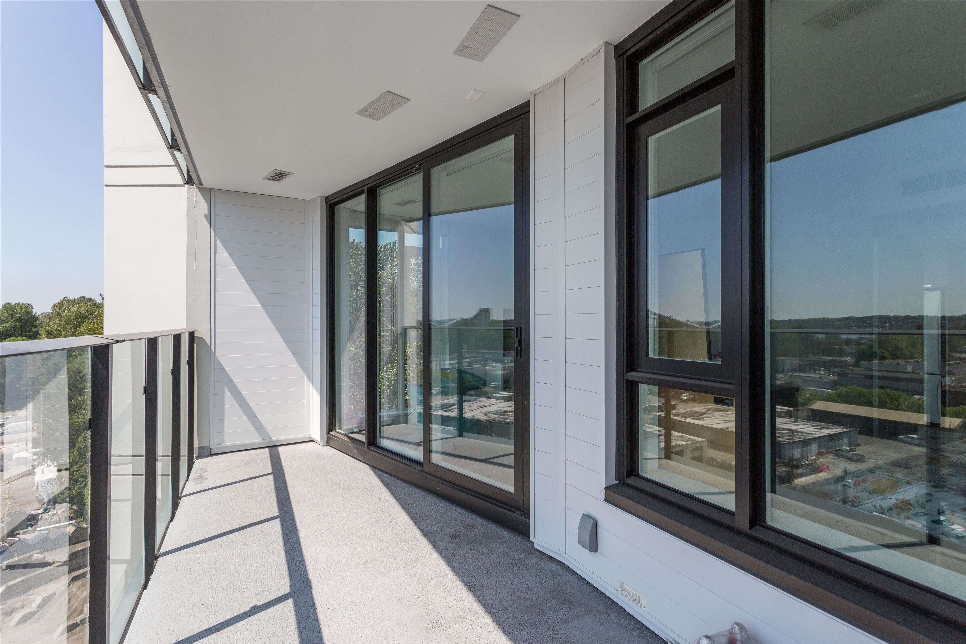 Listing image of 905 1401 HUNTER STREET