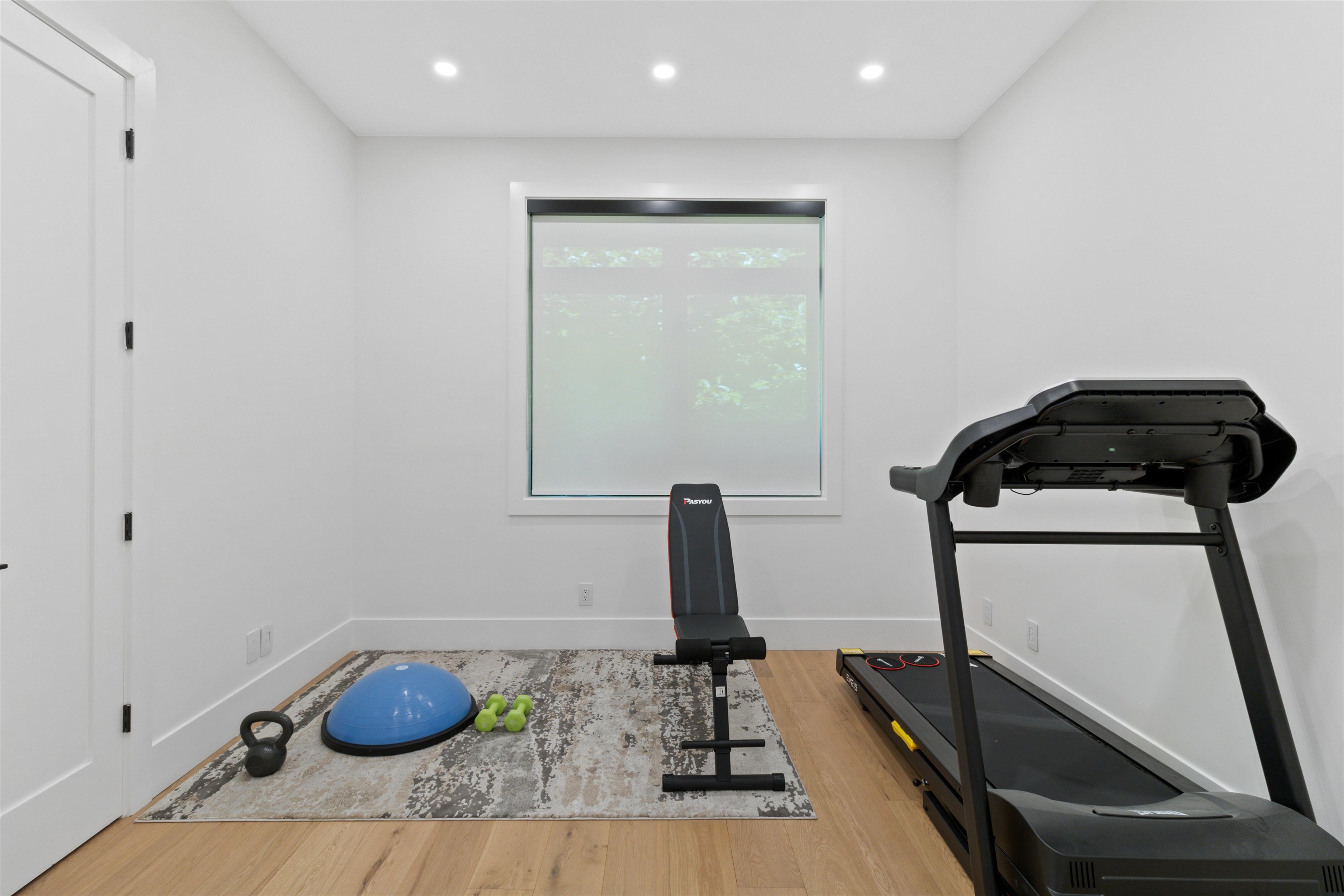 Listing image of 565 MATHERS AVENUE