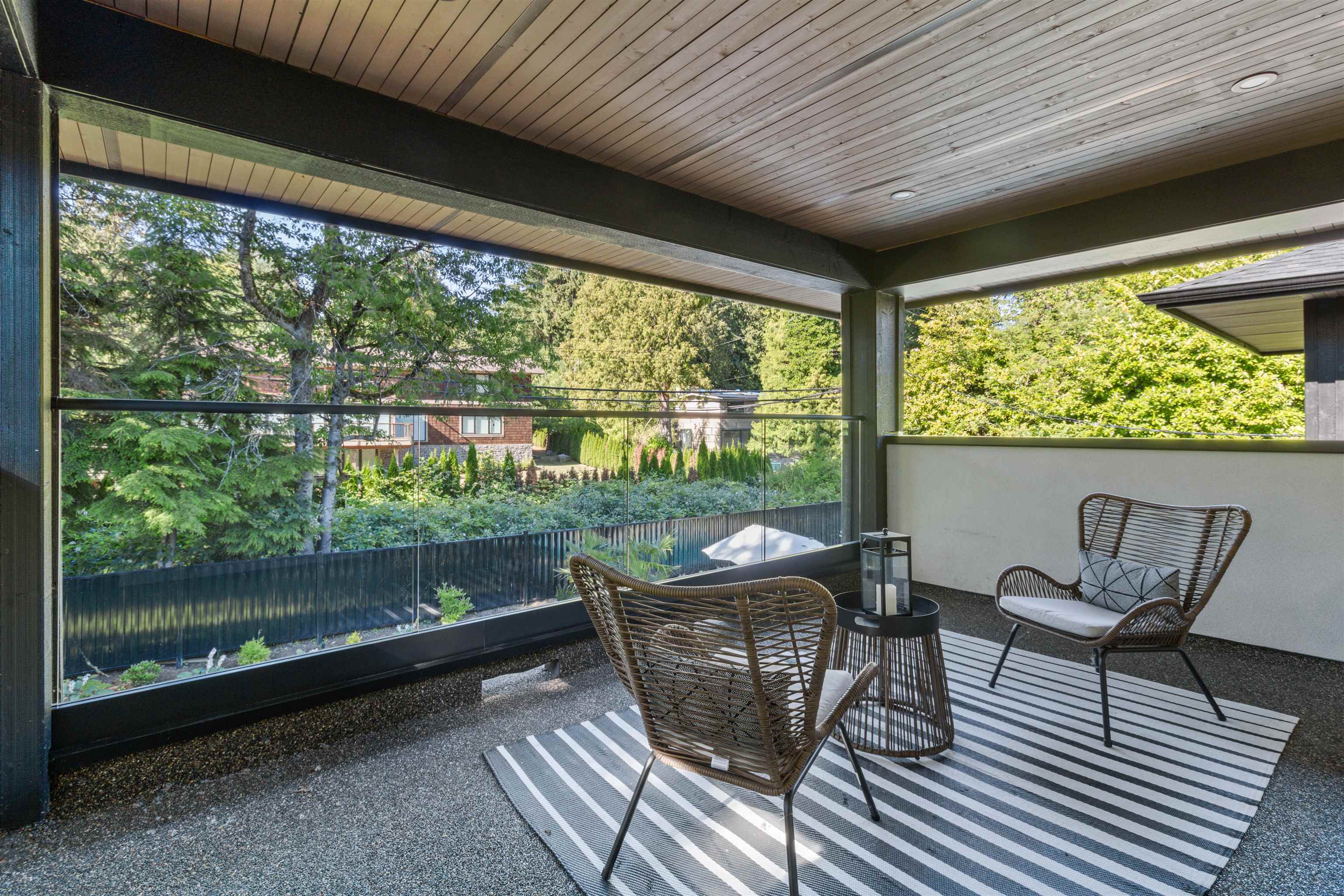 Listing image of 565 MATHERS AVENUE
