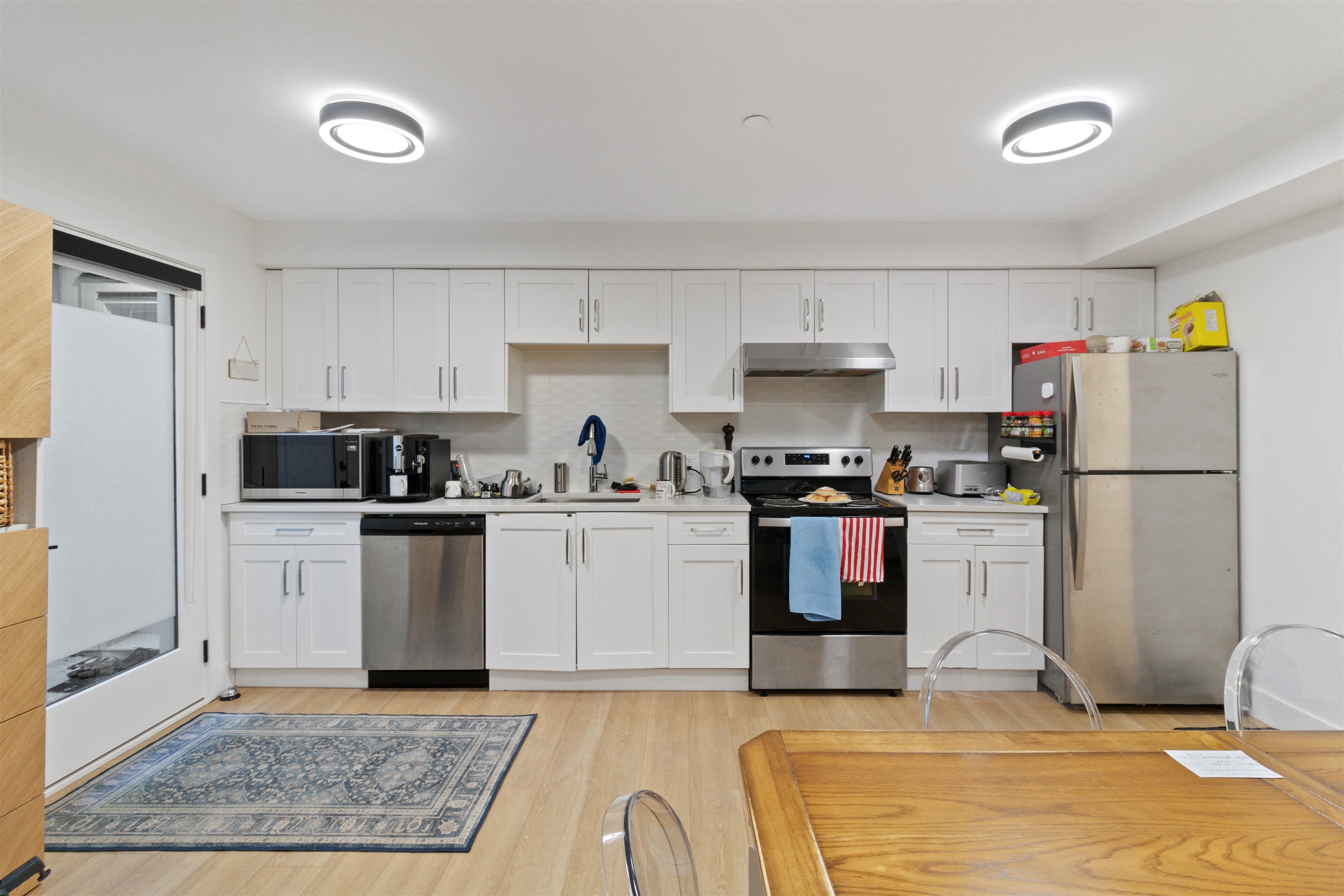 Listing image of 565 MATHERS AVENUE