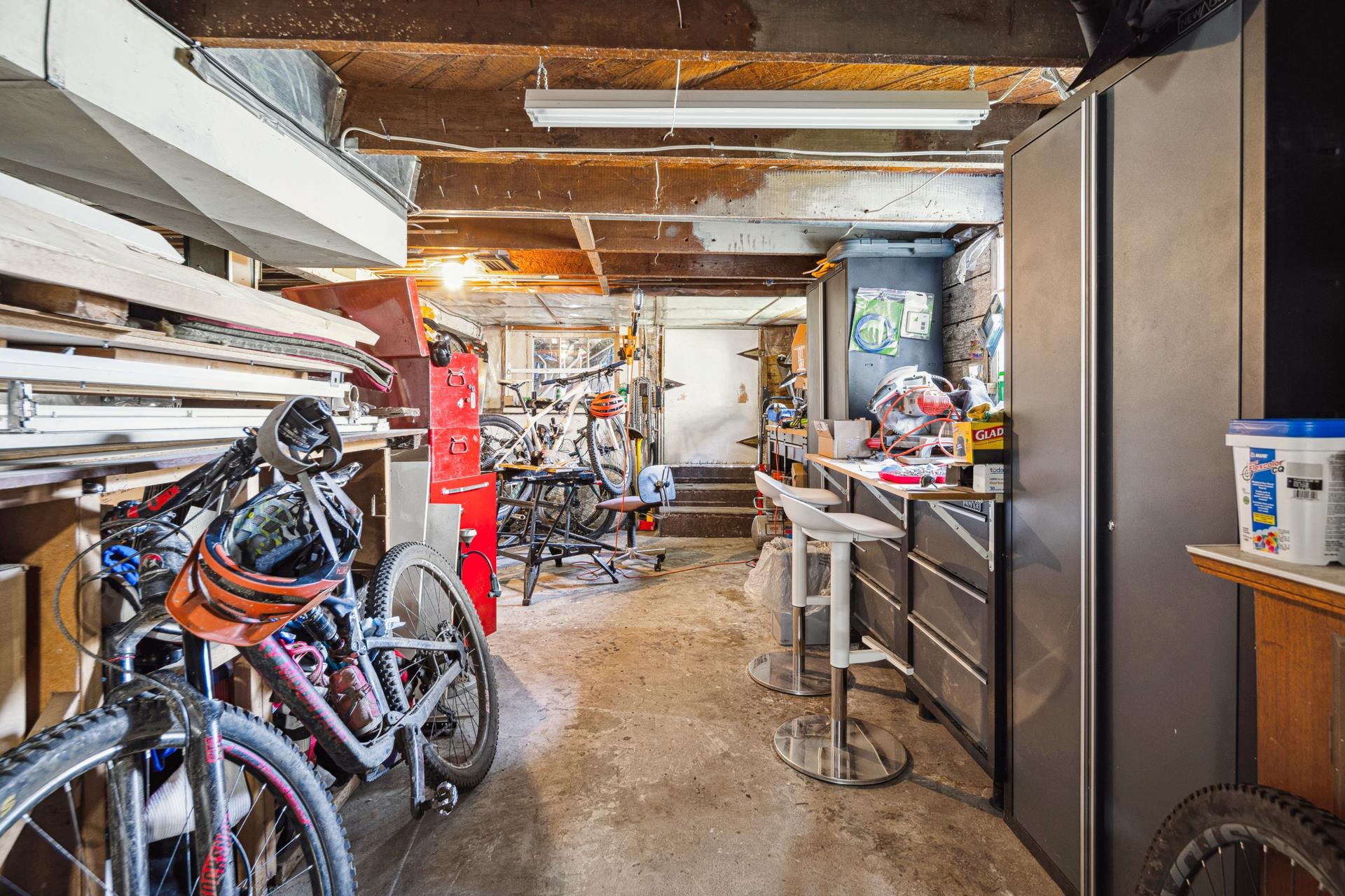 Listing image of 341 W 22ND STREET