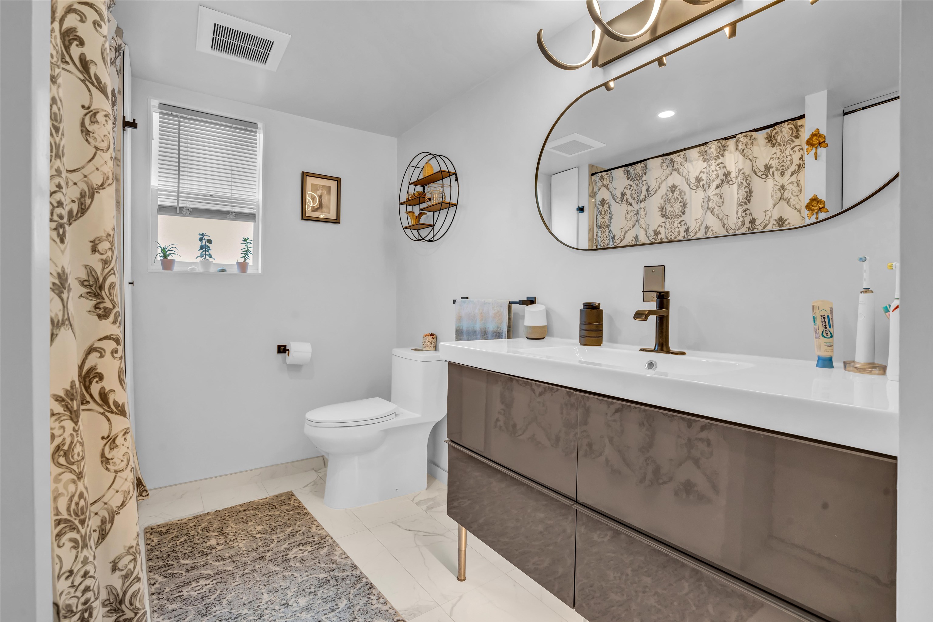 Listing image of 2322 KIRKSTONE ROAD