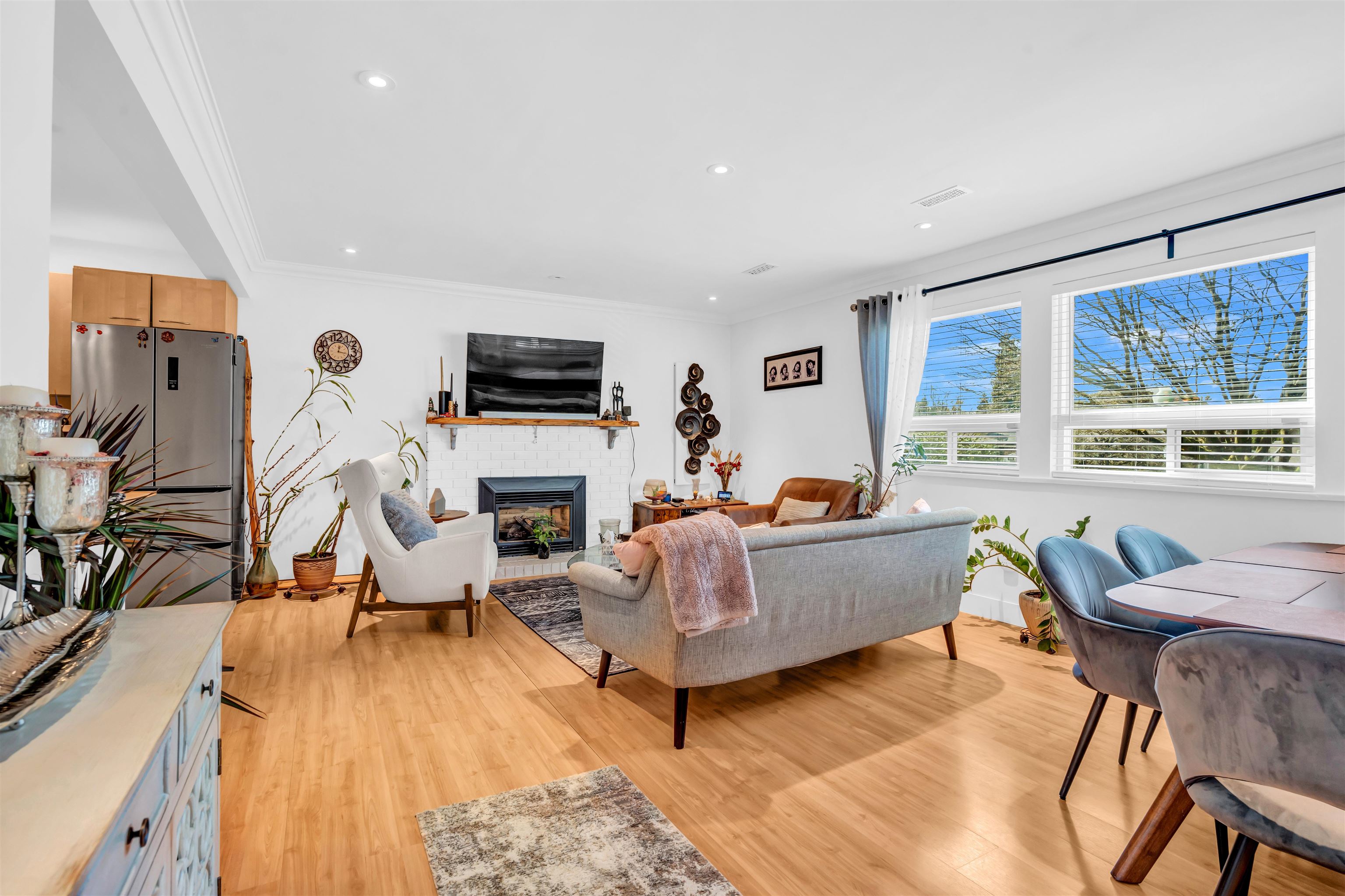 Listing image of 2322 KIRKSTONE ROAD