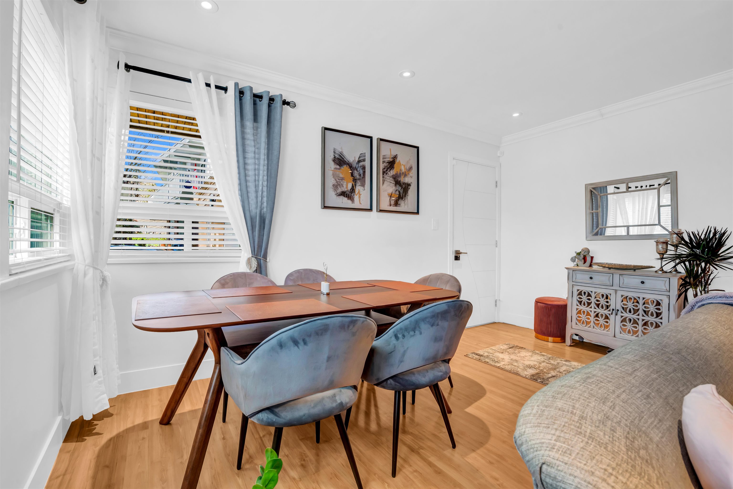 Listing image of 2322 KIRKSTONE ROAD