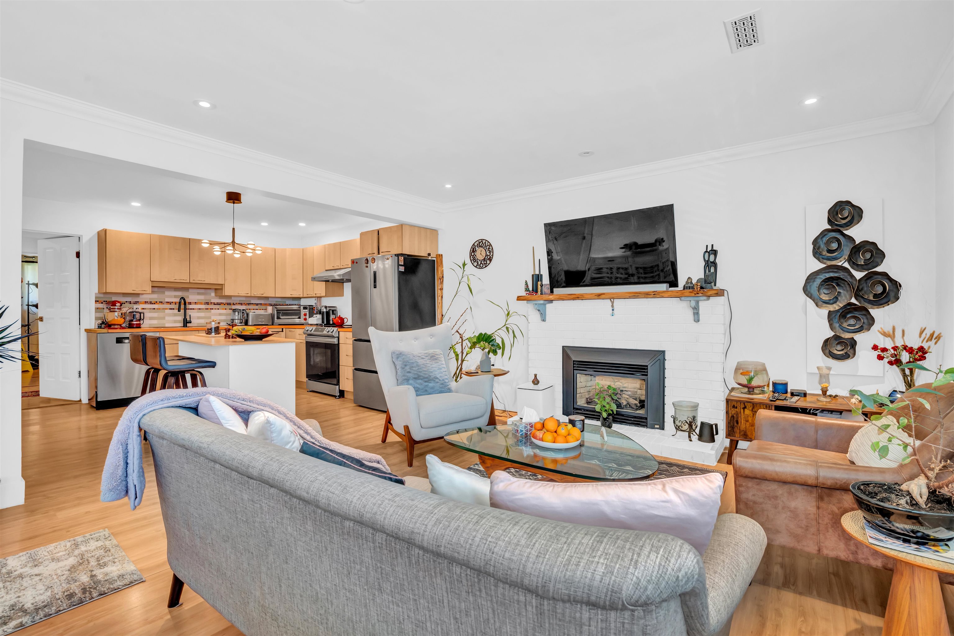 Listing image of 2322 KIRKSTONE ROAD