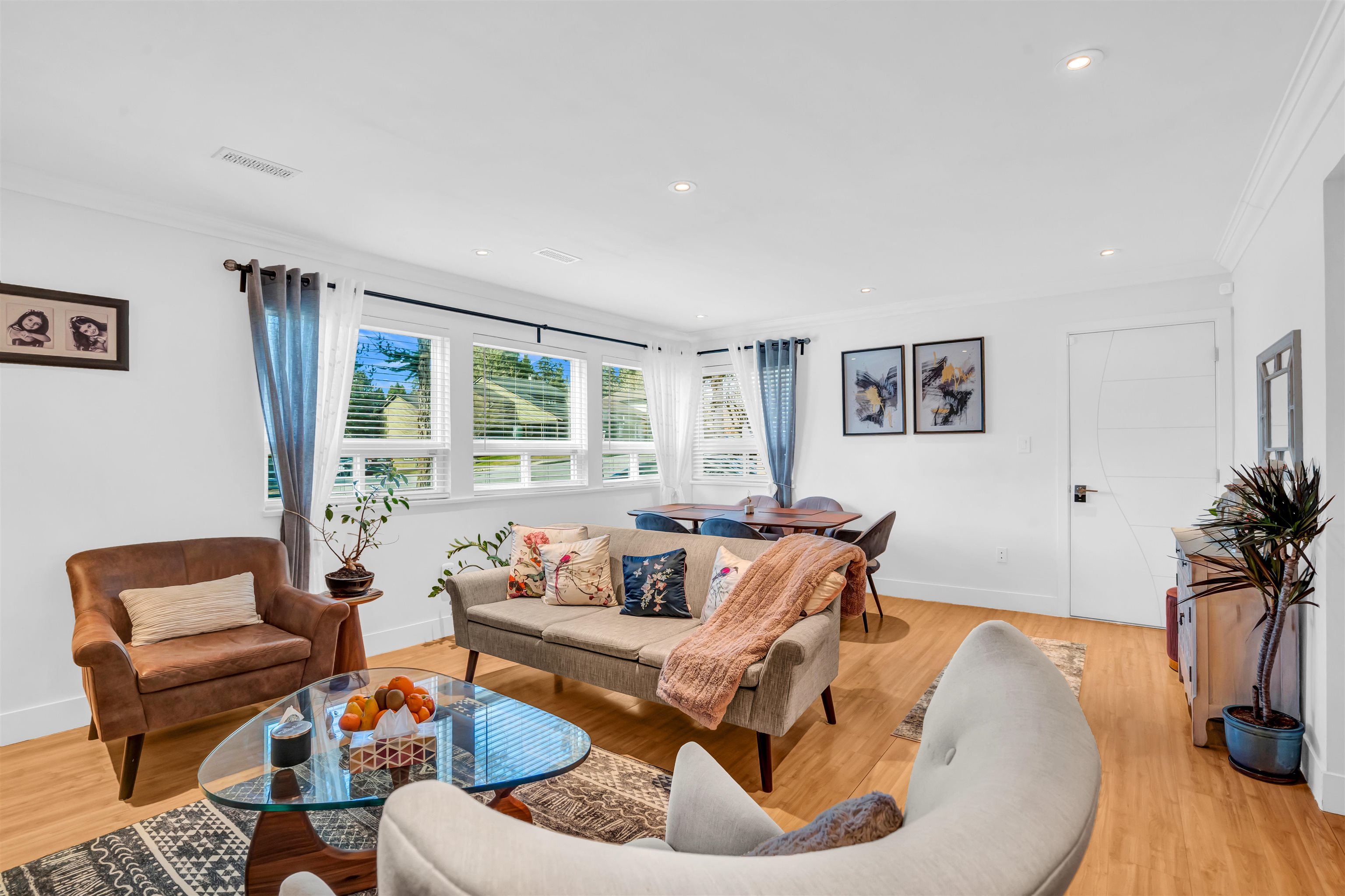Listing image of 2322 KIRKSTONE ROAD