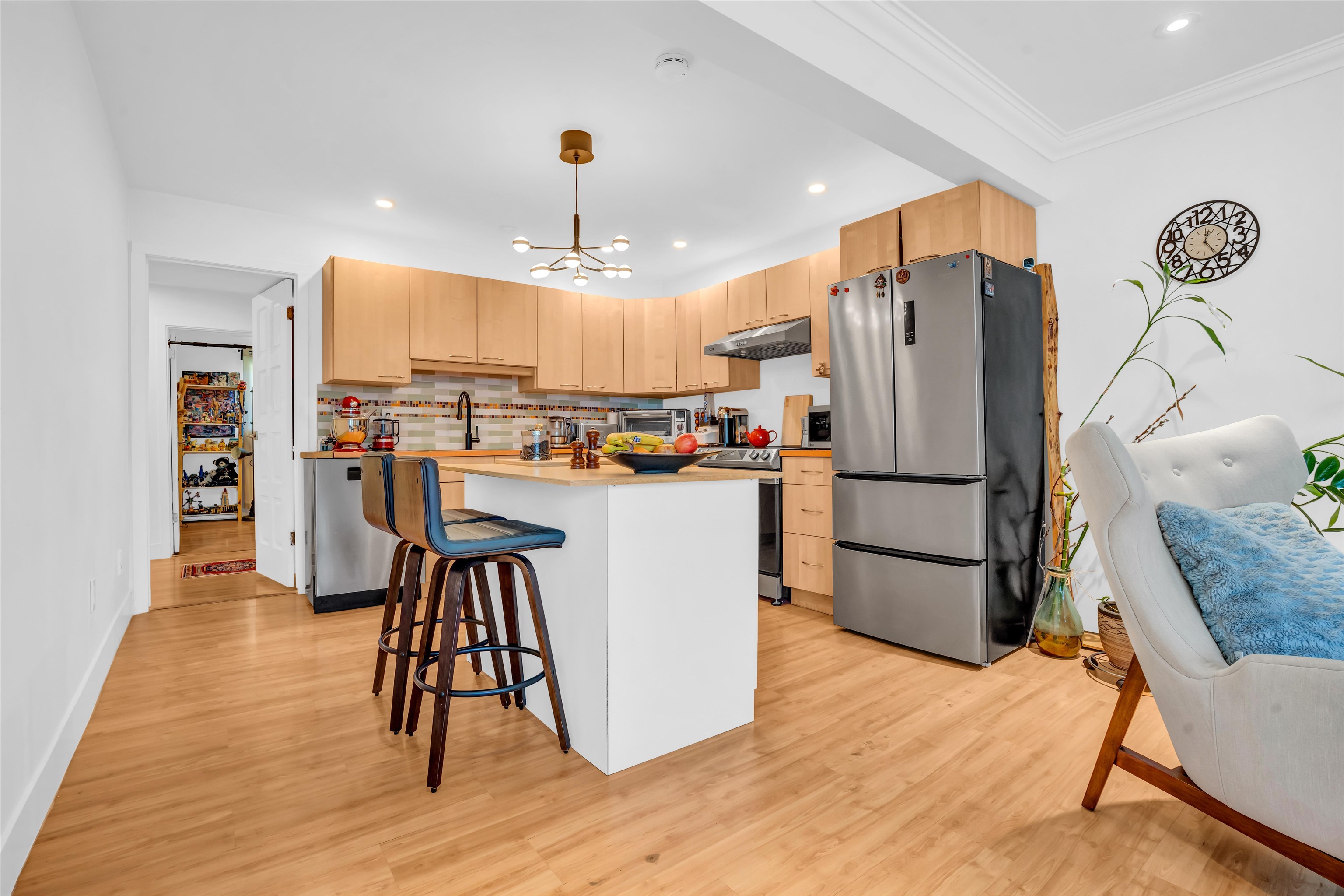 Listing image of 2322 KIRKSTONE ROAD