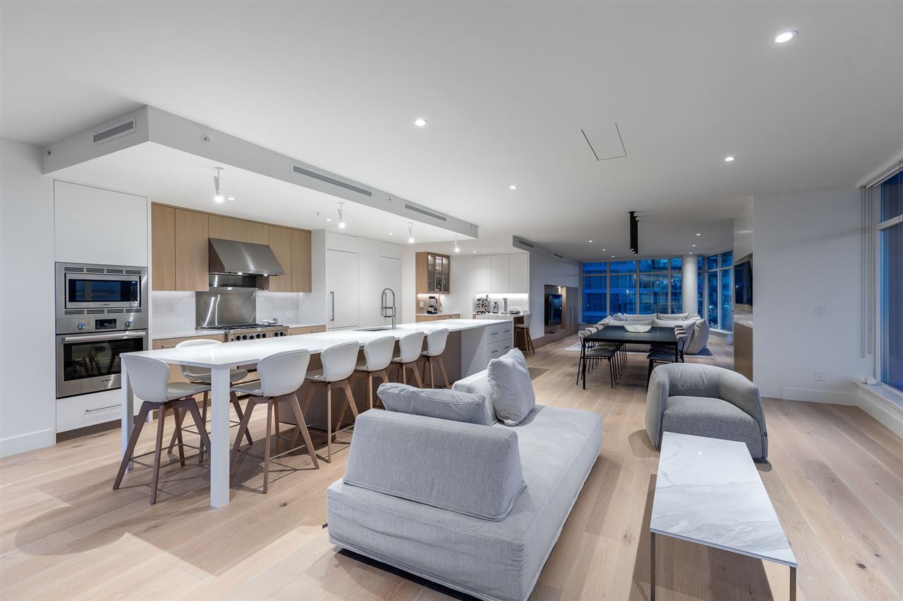 Listing image of 405 175 VICTORY SHIP WAY