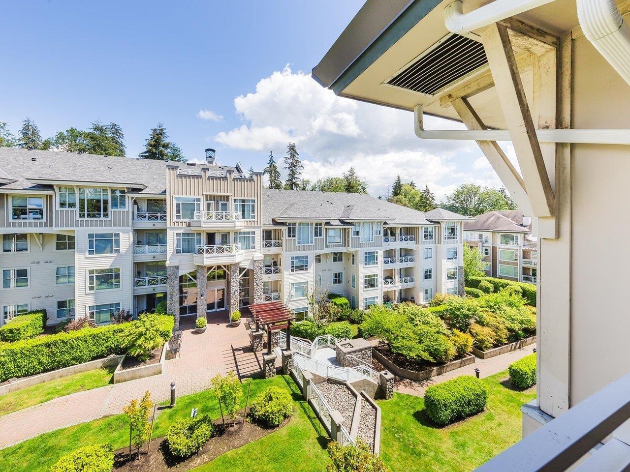 Listing image of 516 3608 DEERCREST DRIVE
