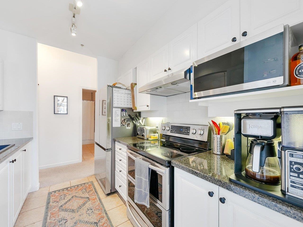 Listing image of 516 3608 DEERCREST DRIVE