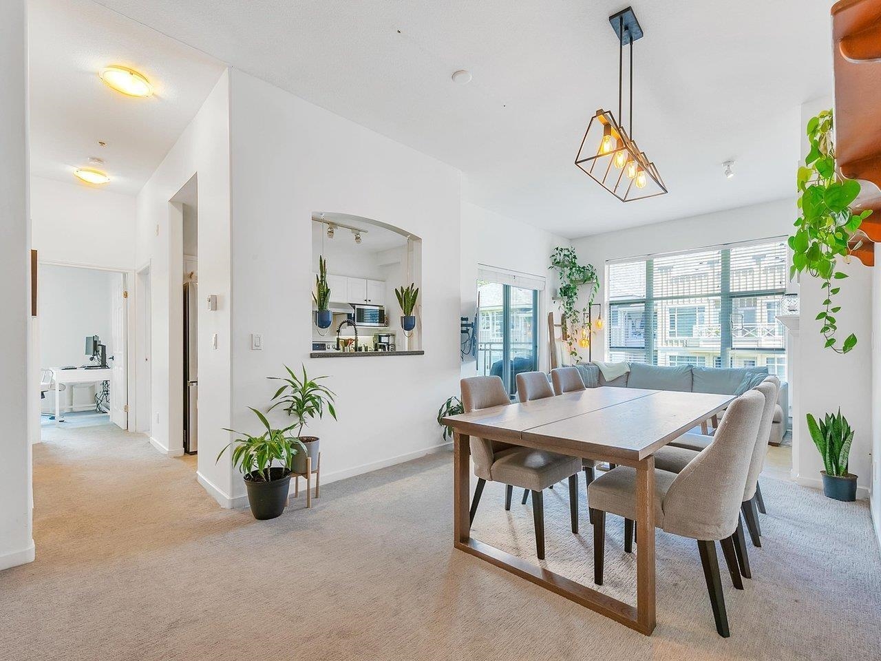 Listing image of 516 3608 DEERCREST DRIVE
