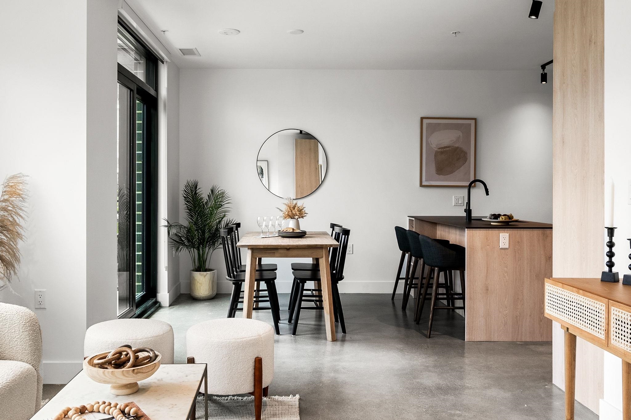 Listing image of 4015 FLEMING STREET