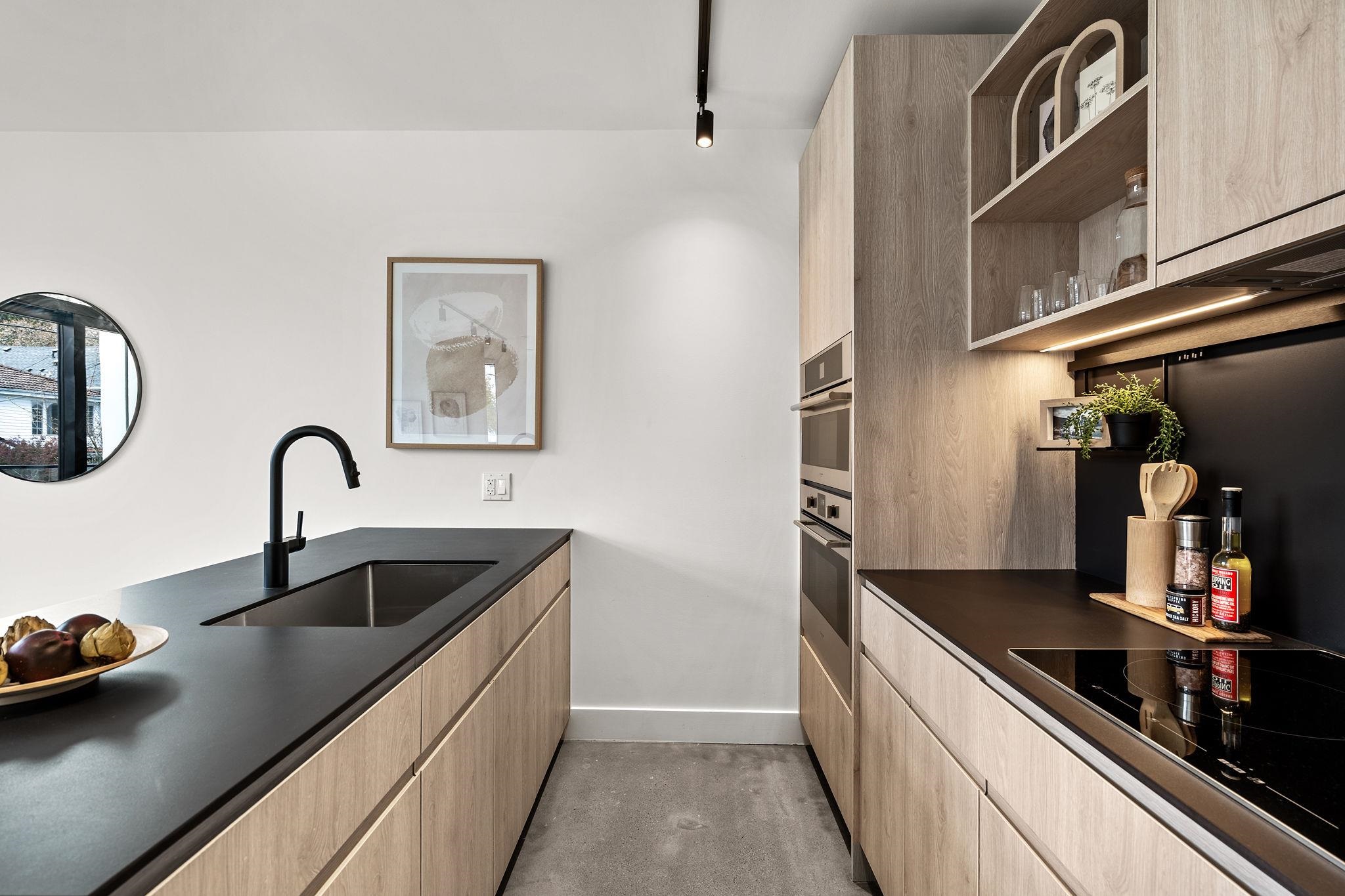 Listing image of 4015 FLEMING STREET