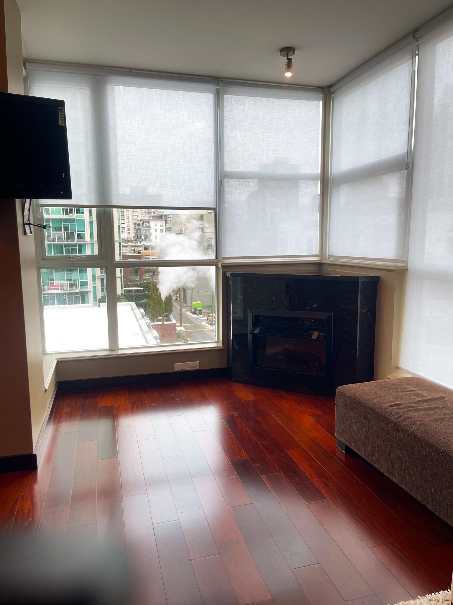 Listing image of 702 168 E ESPLANADE