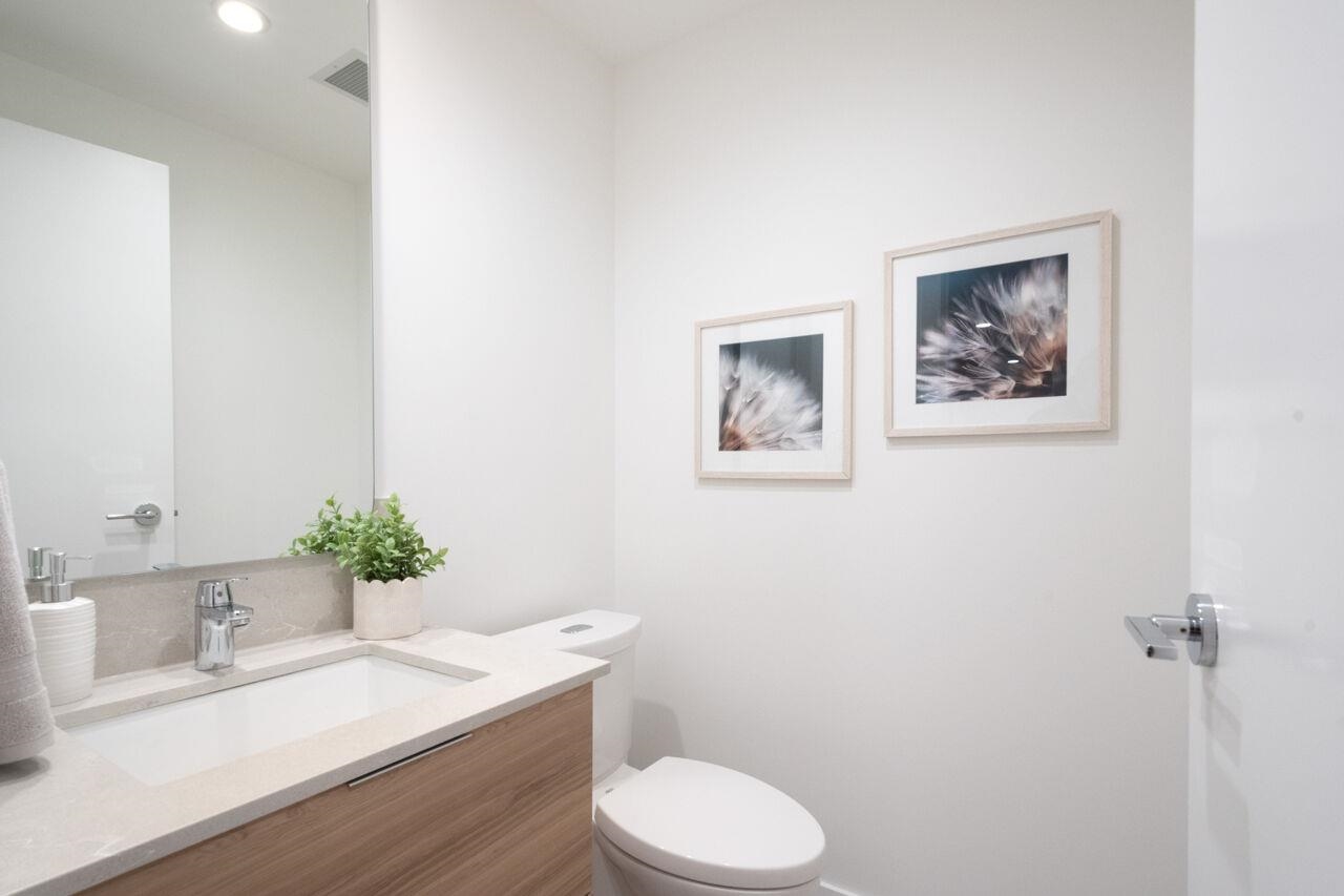 Listing image of 201 2375 EMERY COURT