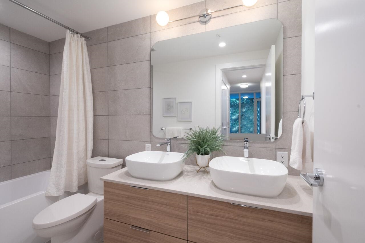 Listing image of 201 2375 EMERY COURT