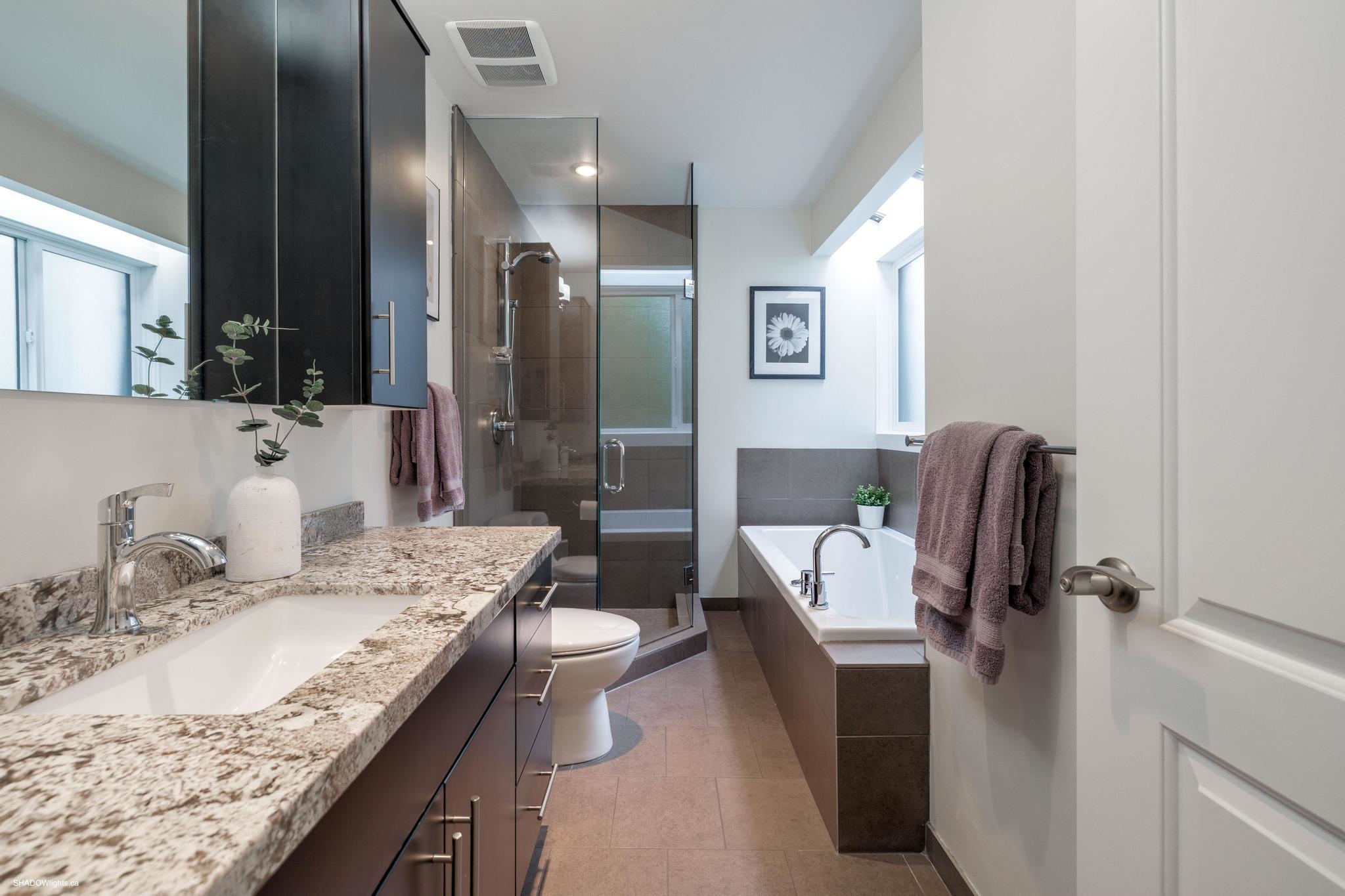 Listing image of 1749 RUFUS DRIVE