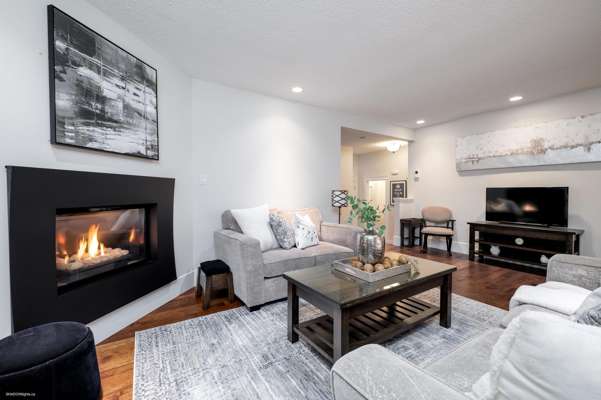 Listing image of 1749 RUFUS DRIVE